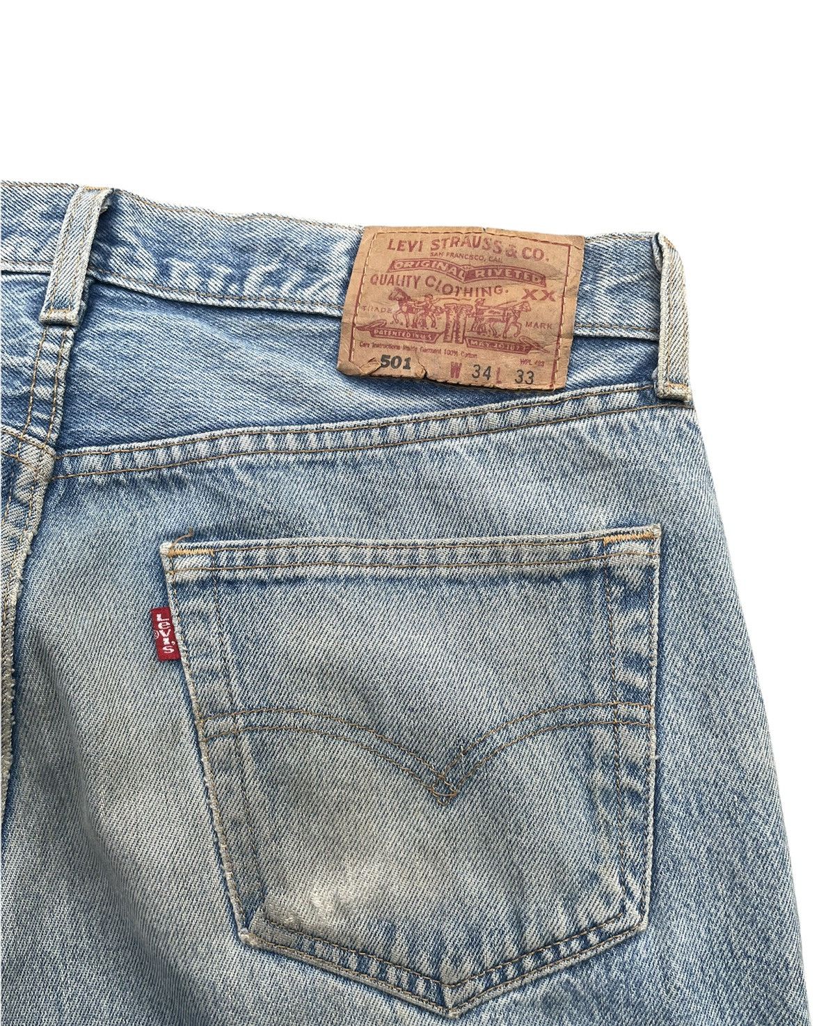 Levi's × Vintage Vintage Levi’s 501 e 2002 Columbia Aging Faded Wash Denim Size US 33 - 14 Thumbnail