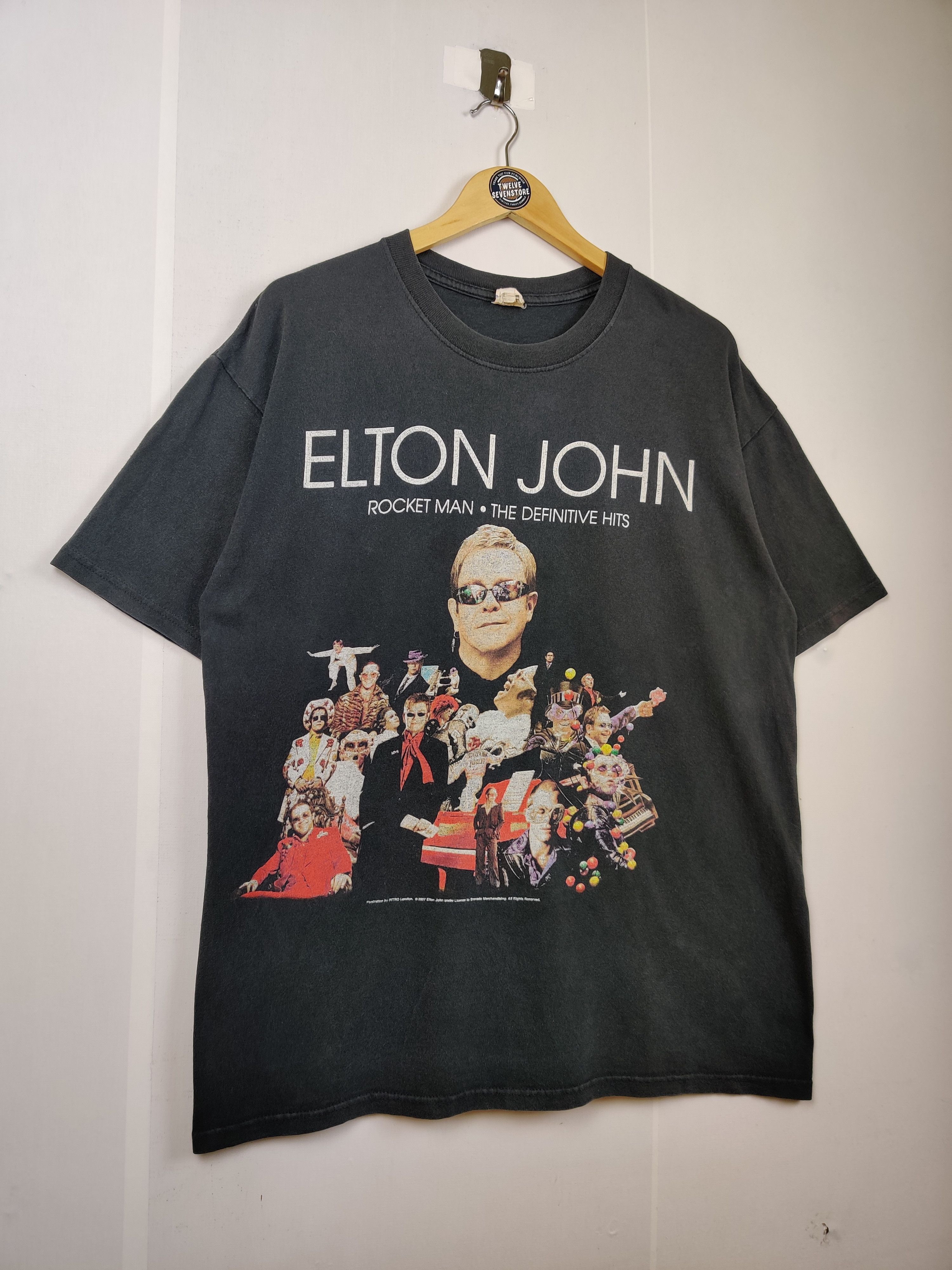 Band Tees Vintage Elton John Tour Tee Tshirt Size US XL / EU 56 / 4 - 4 Thumbnail