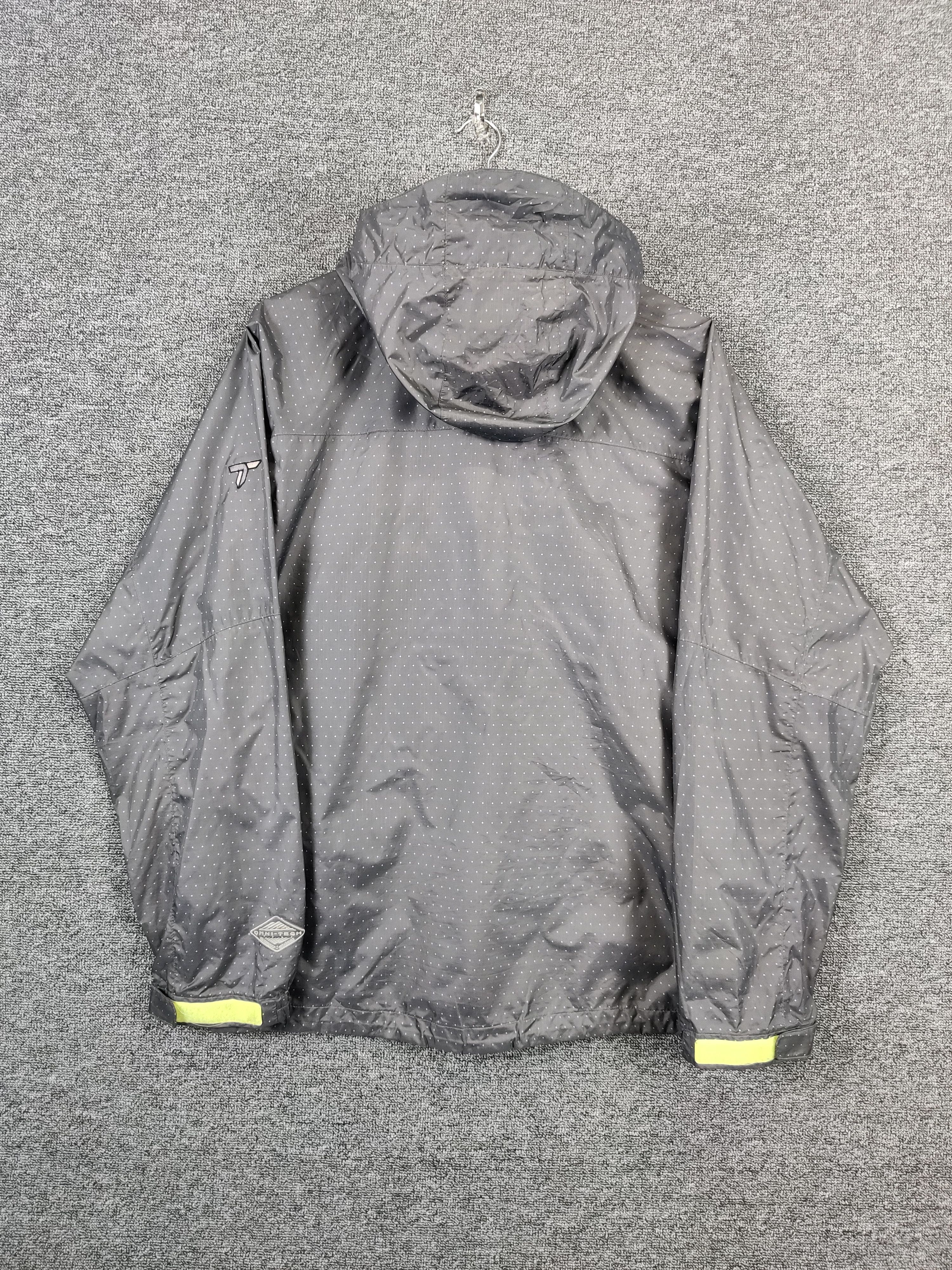 Columbia Vintage Columbia Titanium Windbreaker Jacket Size US M / EU 48-50 / 2 - 5 Thumbnail