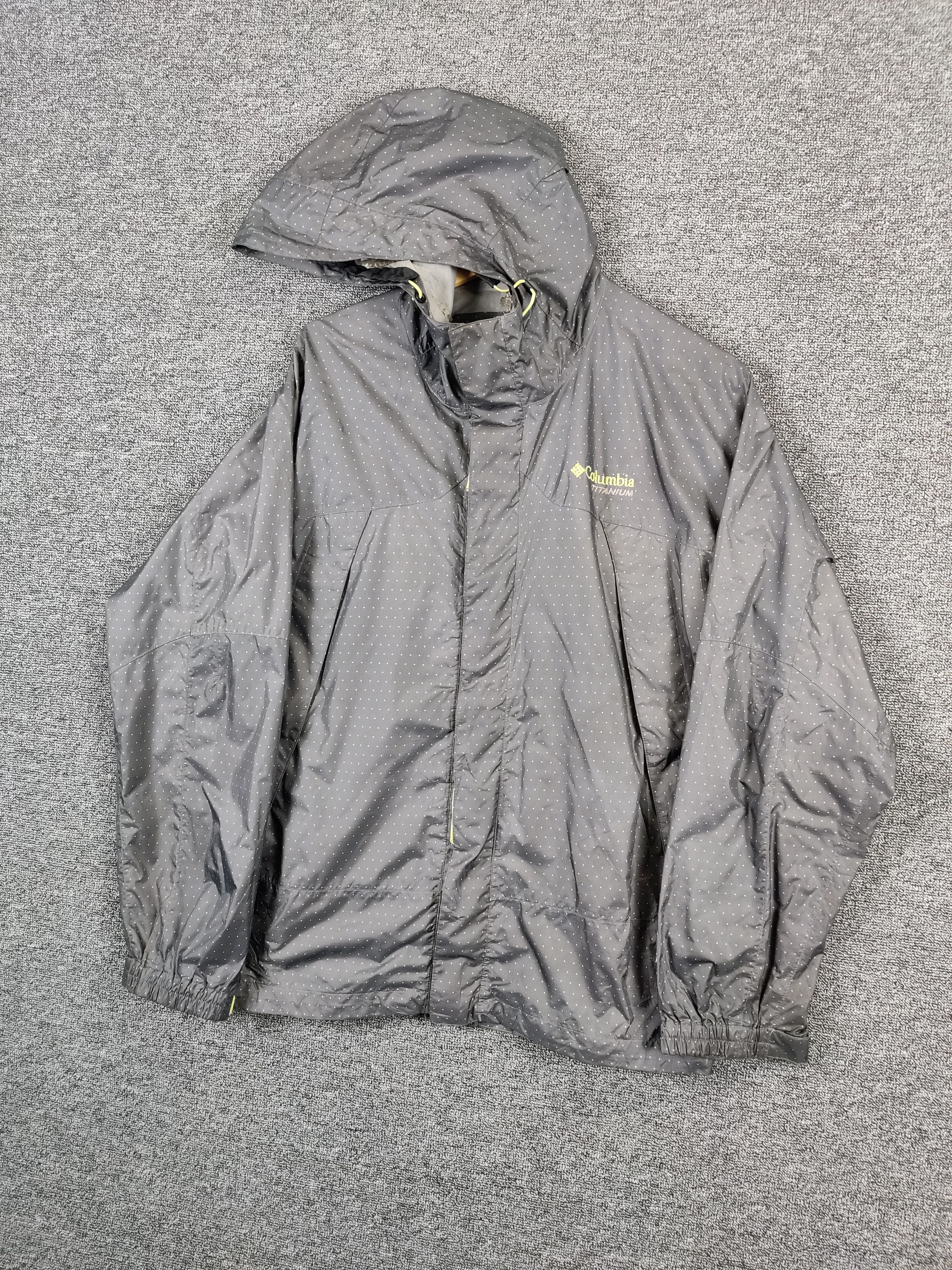 Columbia Vintage Columbia Titanium Windbreaker Jacket Size US M / EU 48-50 / 2 - 2 Thumbnail