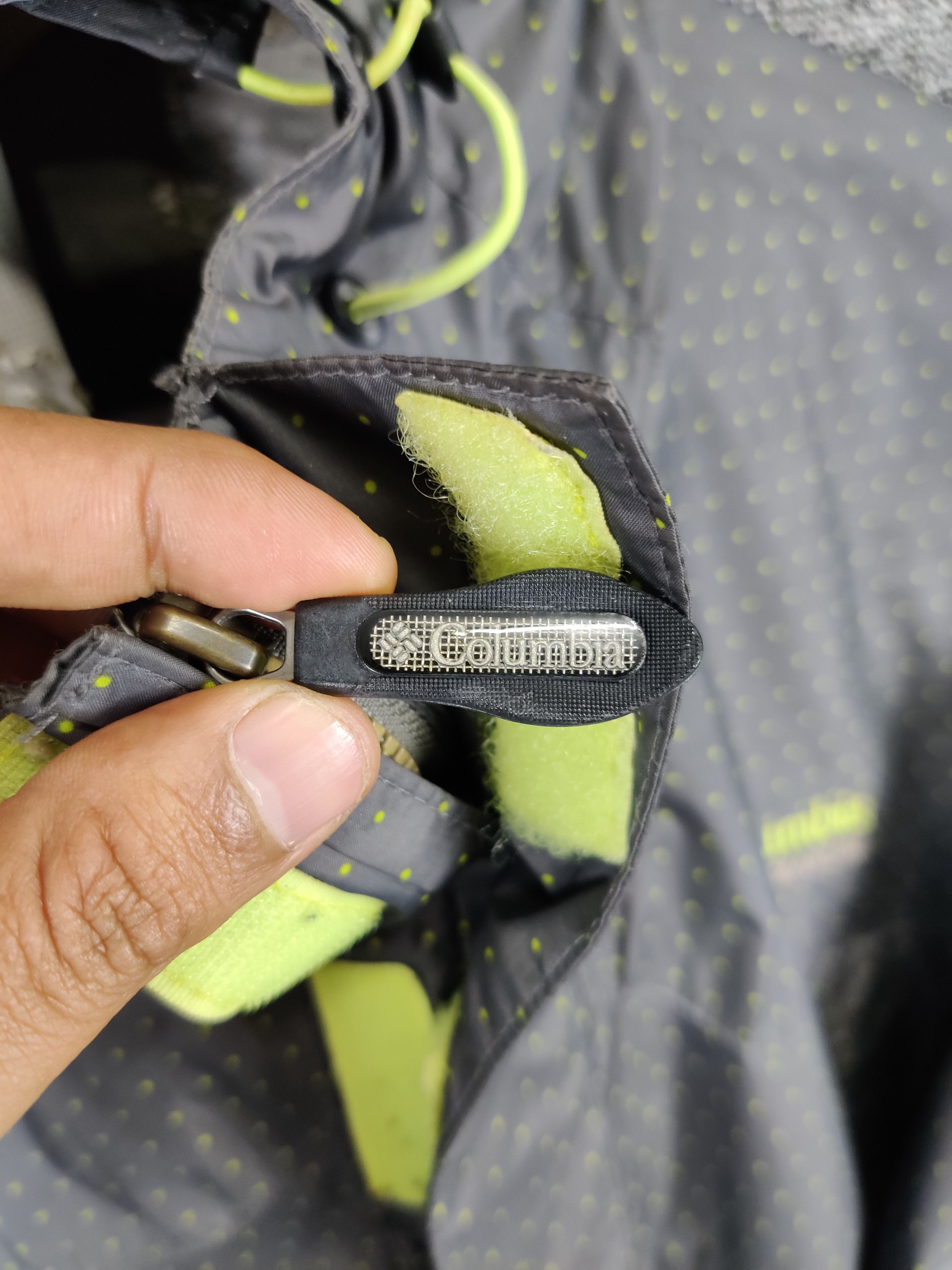 Columbia Vintage Columbia Titanium Windbreaker Jacket Size US M / EU 48-50 / 2 - 10 Thumbnail