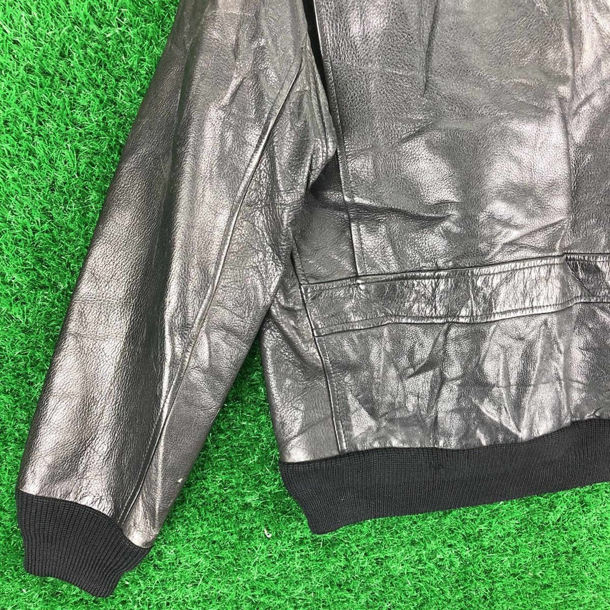 Splendid Vintage 80's Leather Jacket Iconic US Navy A2 Flight Jacket Size US M / EU 48-50 / 2 - 6 Thumbnail