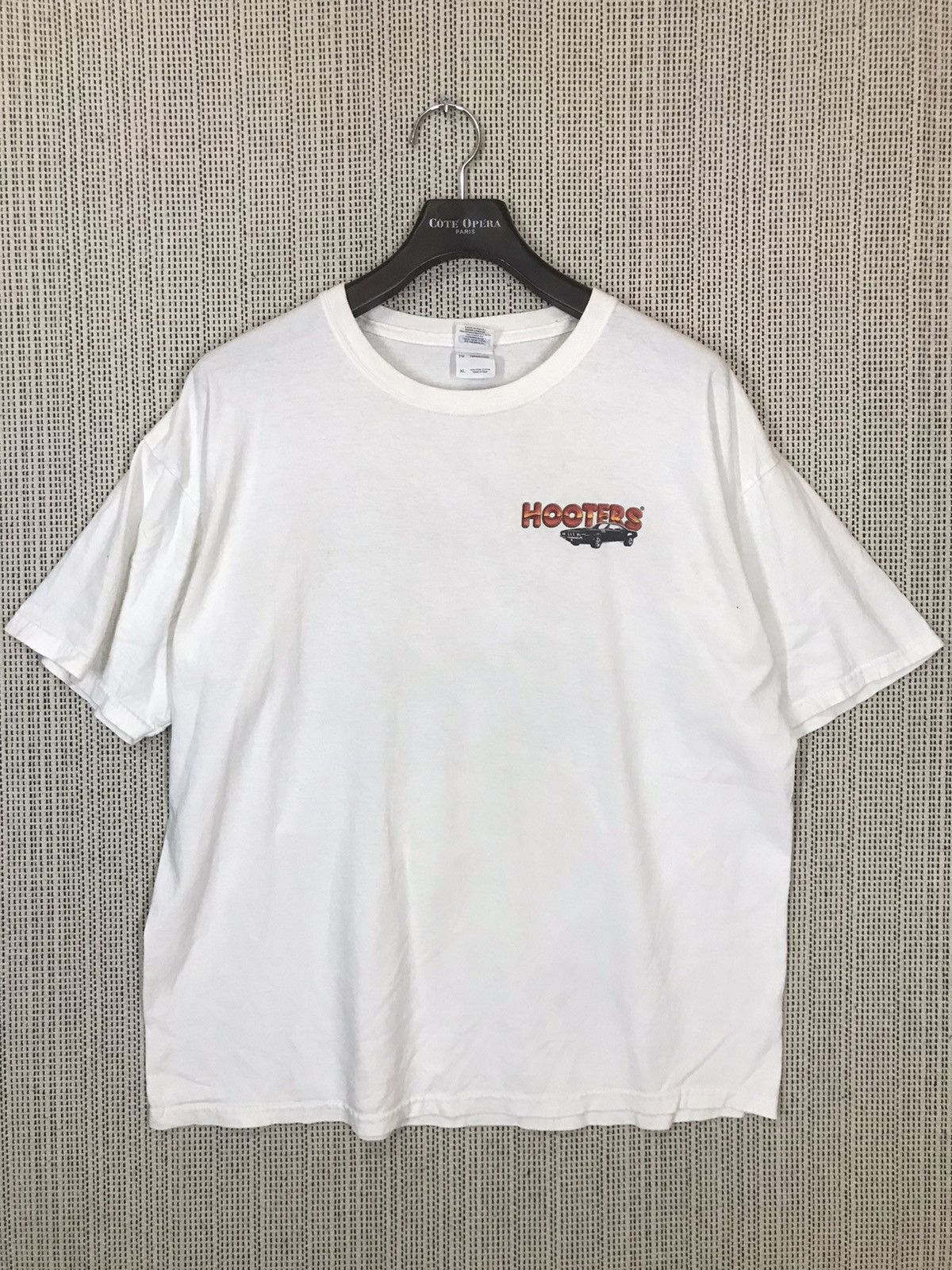 Gear for Sports ‼️VINTAGE HOOTERS SEXY GIRL TSHIRT ‼️ Size US XL / EU 56 / 4 - 2 Thumbnail