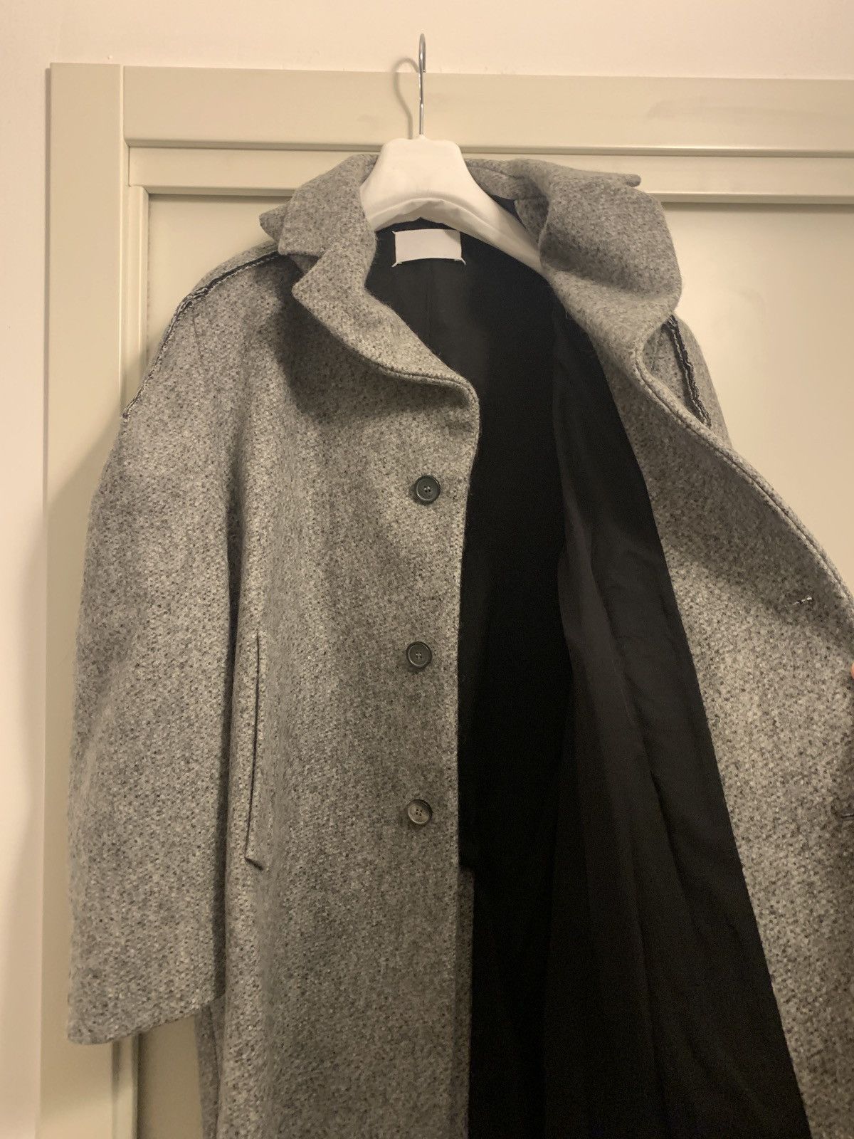 Maison Margiela Margiela white blank tag coat Size US M / EU 48-50 / 2 - 2 Thumbnail