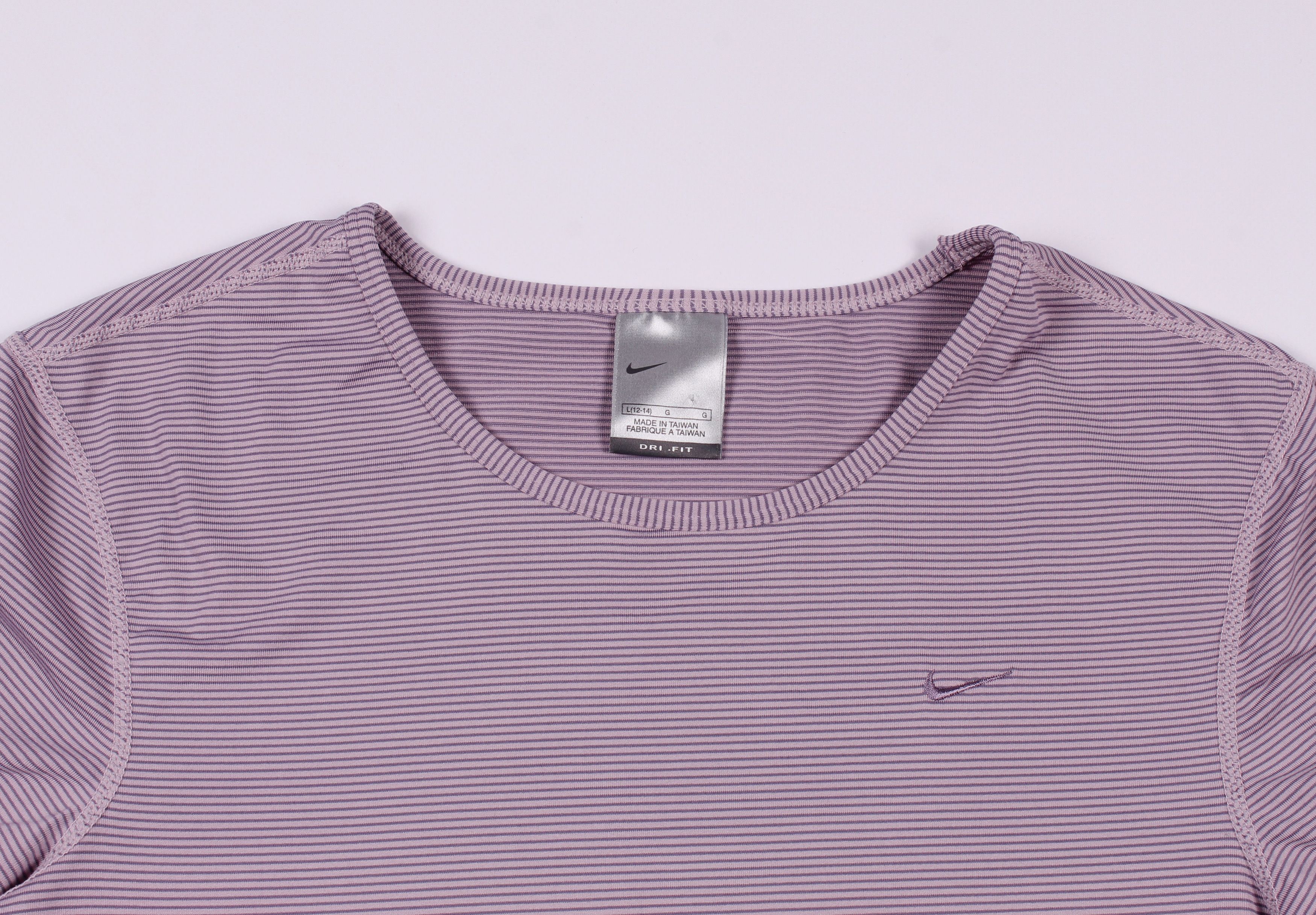 Nike Vintage Nike Striped Pastel T-shirt Top Size L / US 10 / IT 46 - 2 Thumbnail