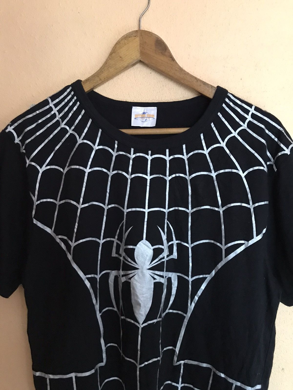 Cartoon Network RARE SPIDER-MAN UNIVERSAL STUDIO TEE Size US L / EU 52-54 / 3 - 2 Thumbnail