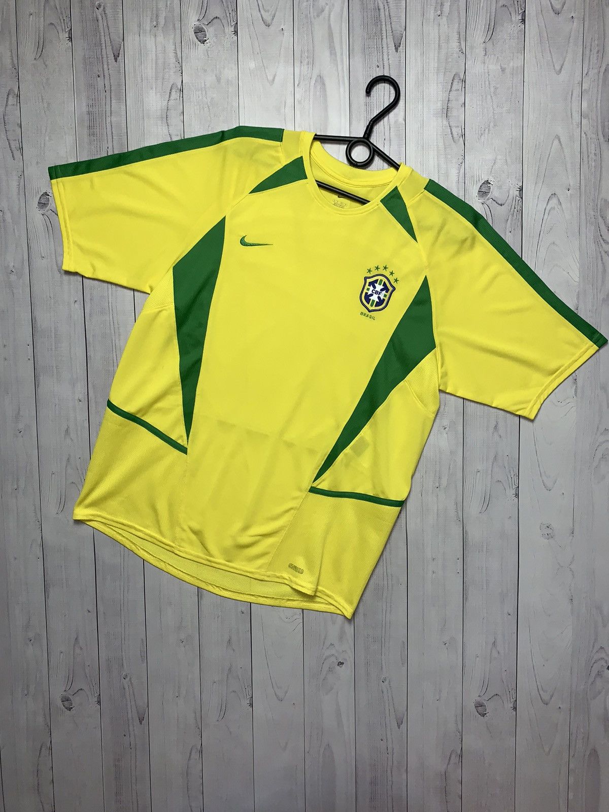 Vintage Brazil soccer jersey Nike yellow logo size S