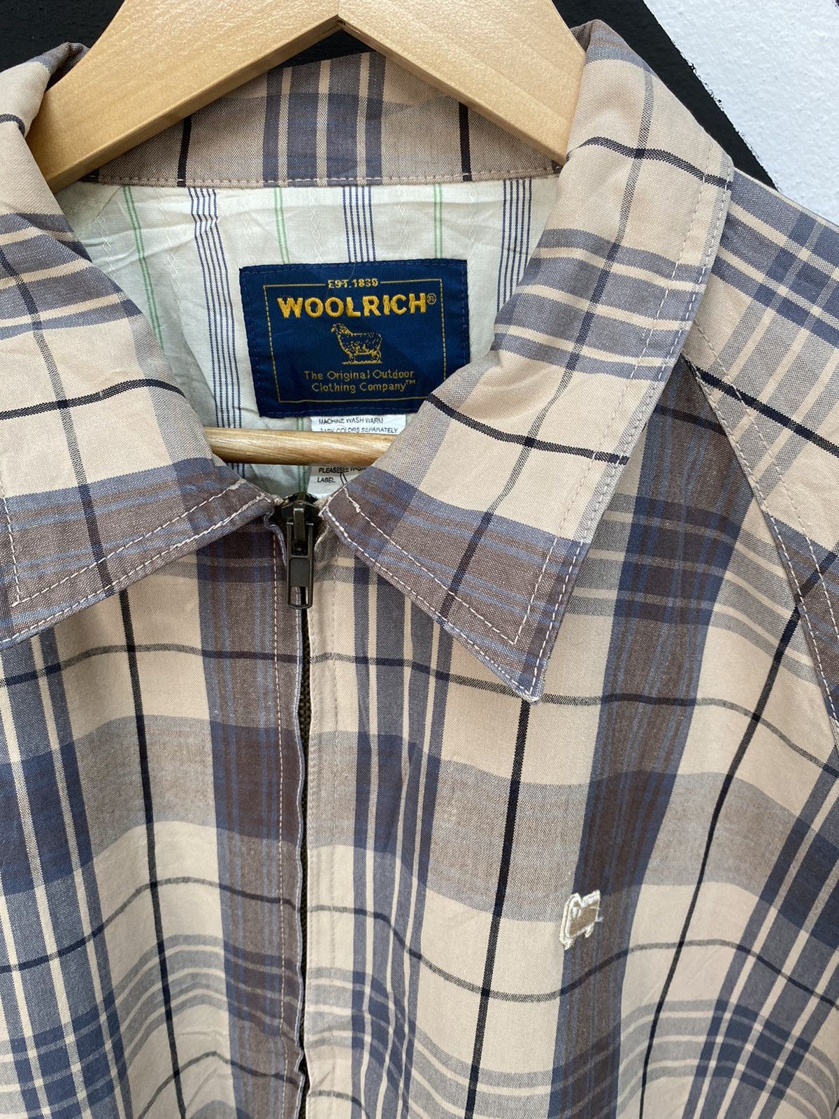 Vintage × Woolrich Woolen Mills Vintage Woolrich Checkered Zip Up Flannel Jacket Size US M / EU 48-50 / 2 - 2 Thumbnail