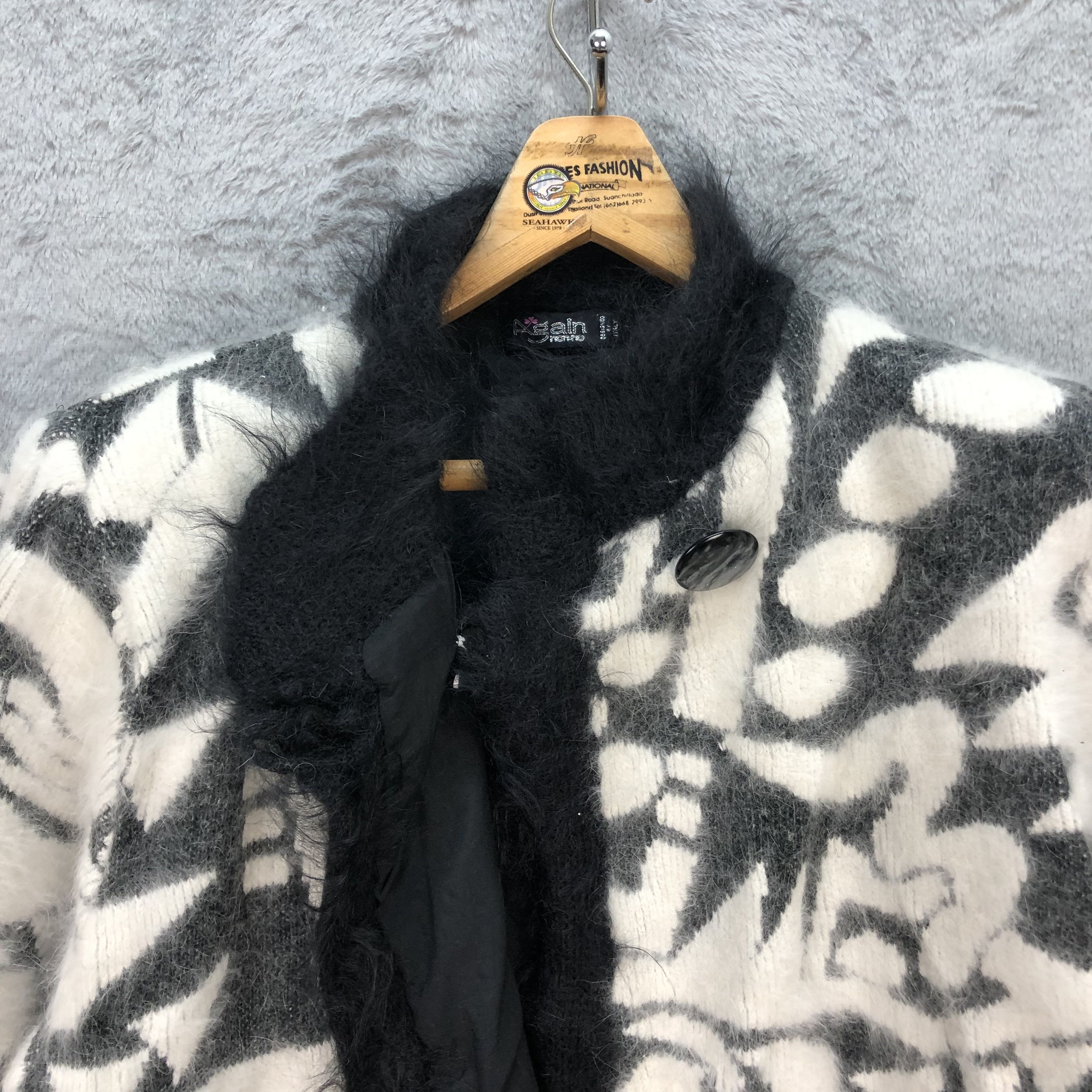 Vintage AGAIN NON-NO ABSTRACT DESIGN MOHAIR COAT #5929-214 Size L / US 10 / IT 46 - 6 Thumbnail