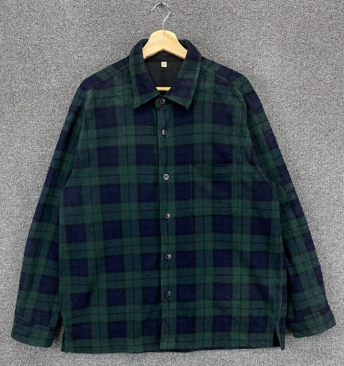Flannel Vintage Uniqlo Shadow Plaid Fleece Button Up Shirt Flannel Size US XL / EU 56 / 4 - 1 Thumbnail