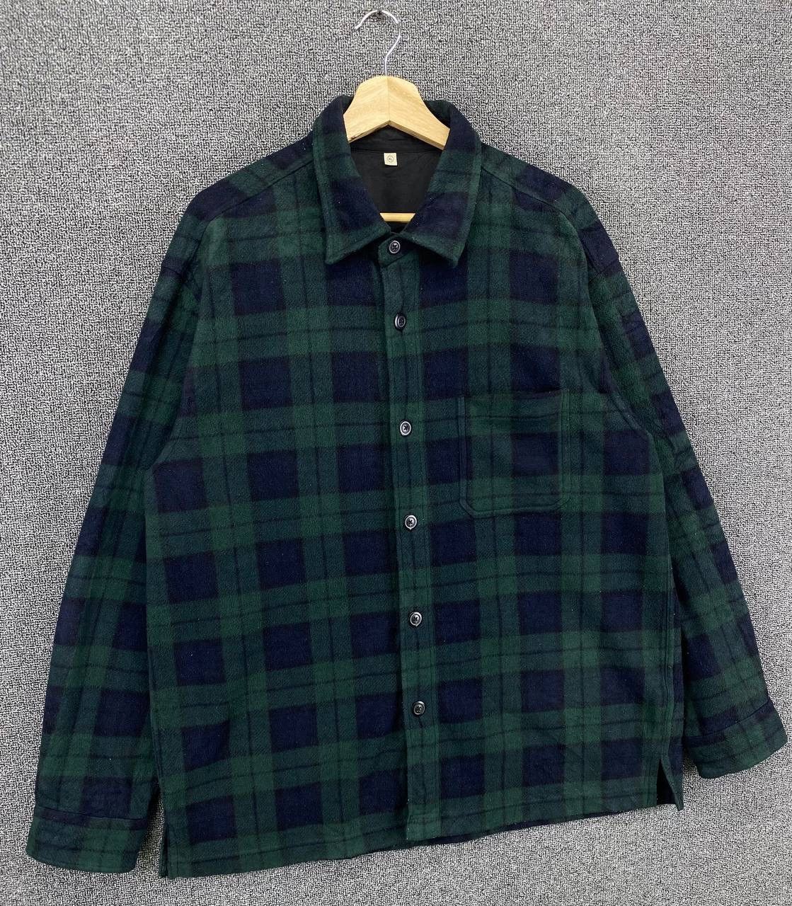 Flannel Vintage Uniqlo Shadow Plaid Fleece Button Up Shirt Flannel Size US XL / EU 56 / 4 - 2 Thumbnail