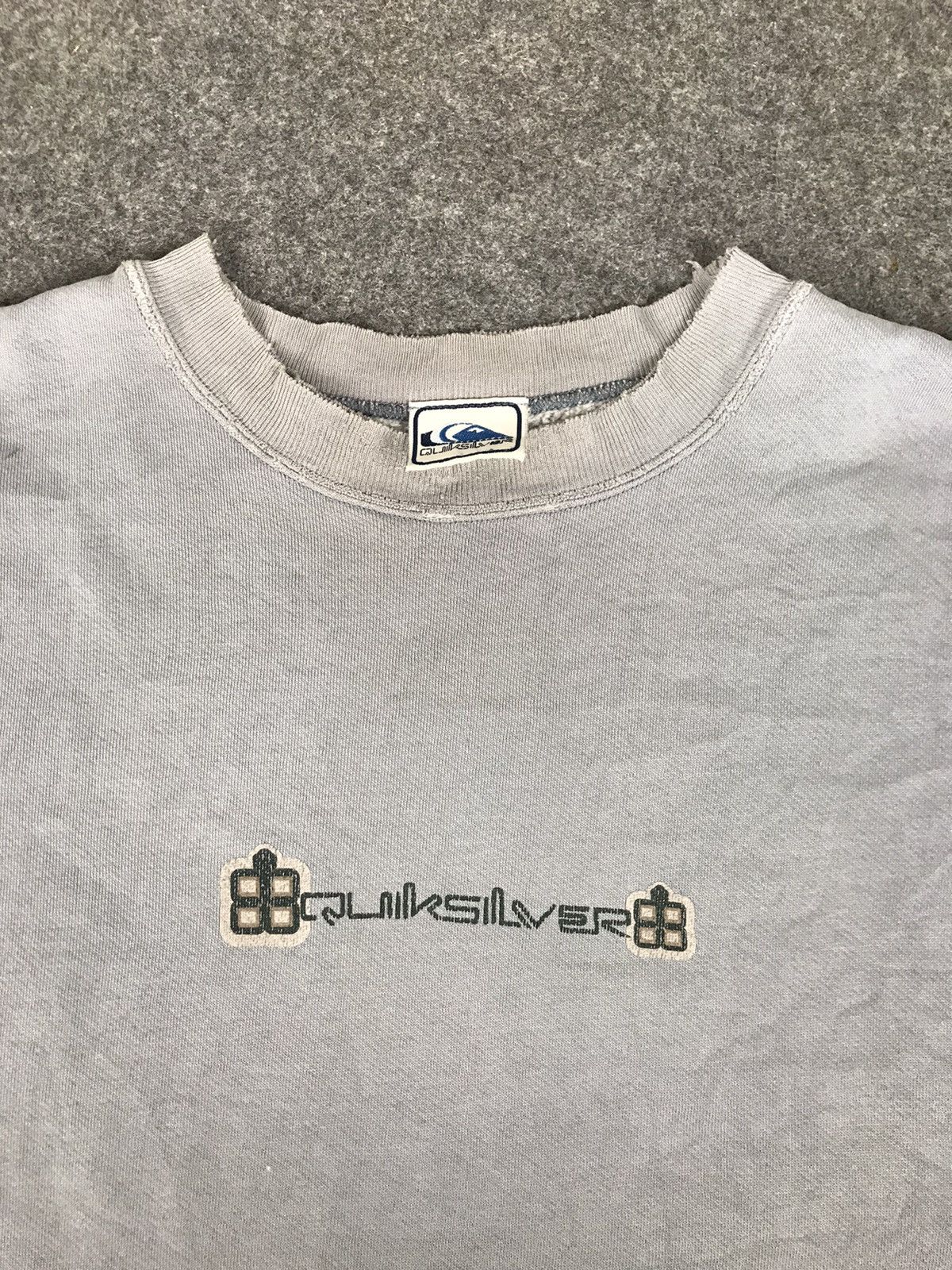 Quiksilver Vintage Quiksilver distressed sweatshirt Size US L / EU 52-54 / 3 - 3 Thumbnail
