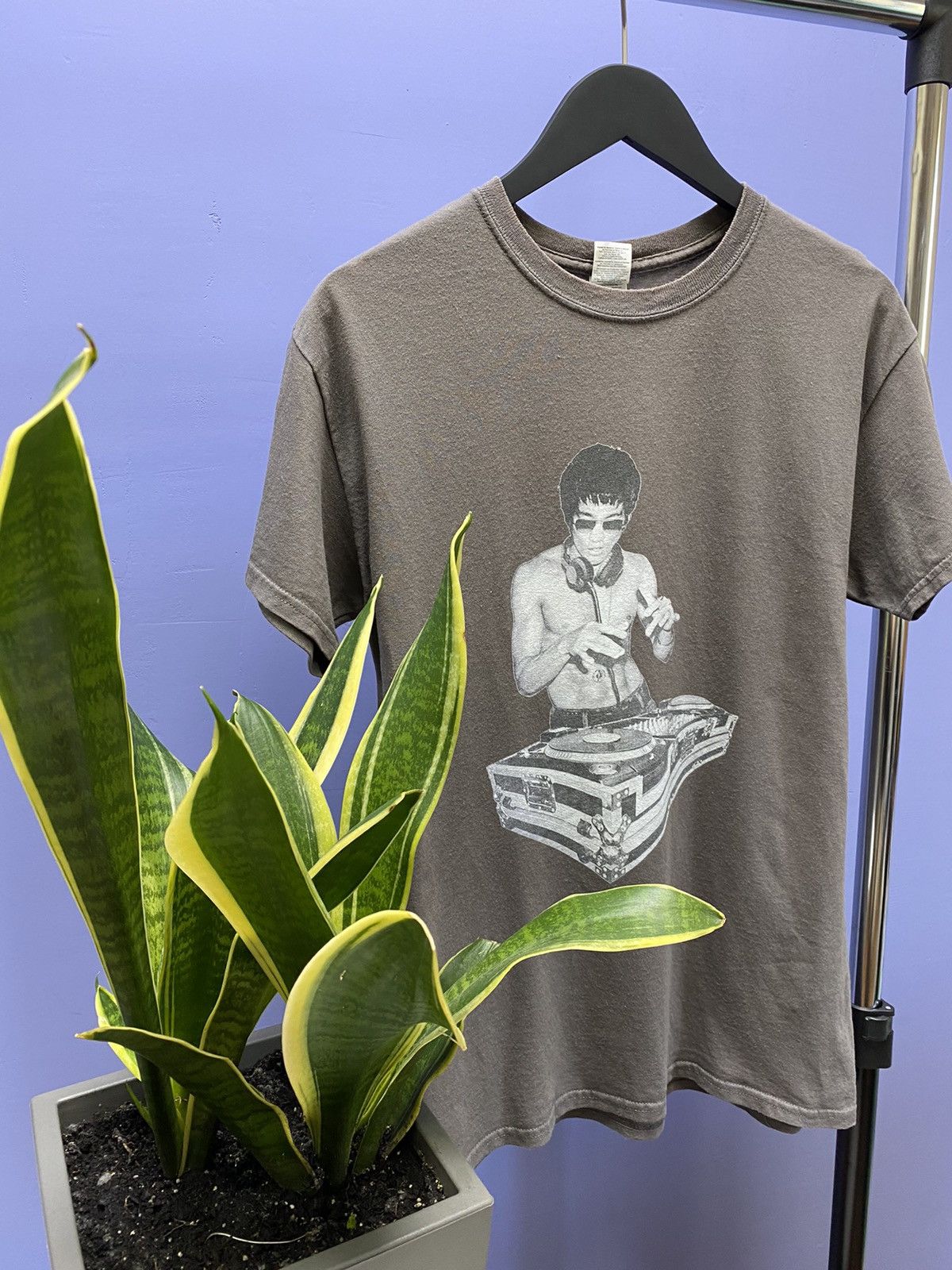 Other Bruce Lee Dj x Tony Stark Iron Man Marvel T shirt Avengers M Size US M / EU 48-50 / 2 - 4 Thumbnail