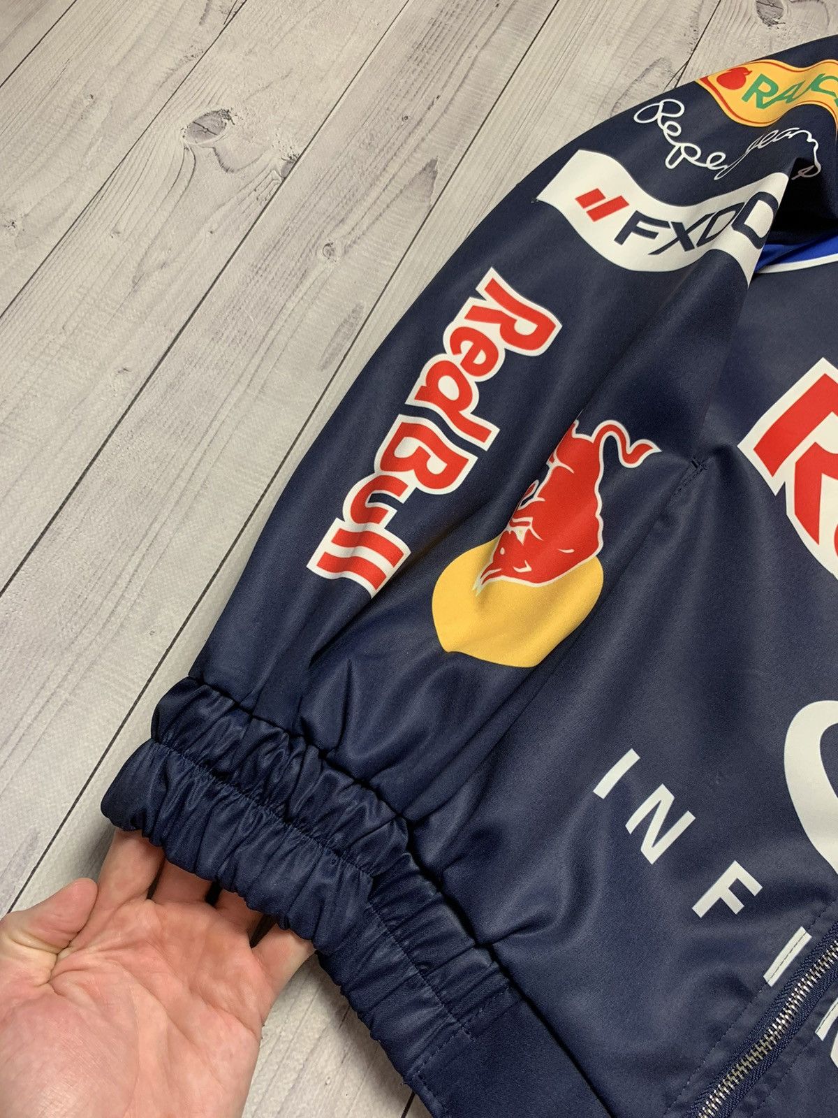 Red Bull Red Bull Infinity racing jacket logo rare Size US XL / EU 56 / 4 - 5 Thumbnail