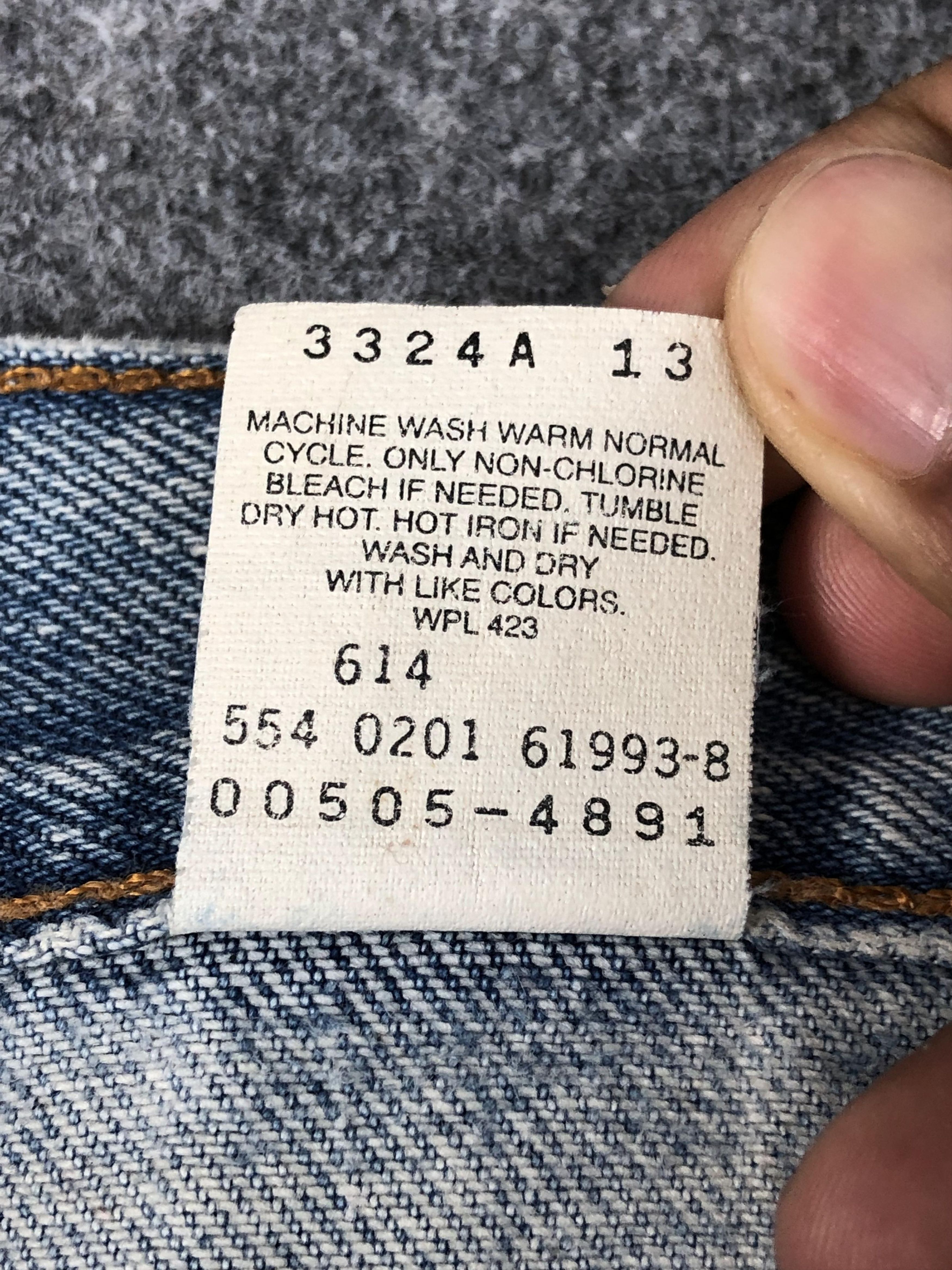 Levi's Vintage 90s Levis 505 Light Wash Jeans DP2285 Size US 33 - 7 Thumbnail