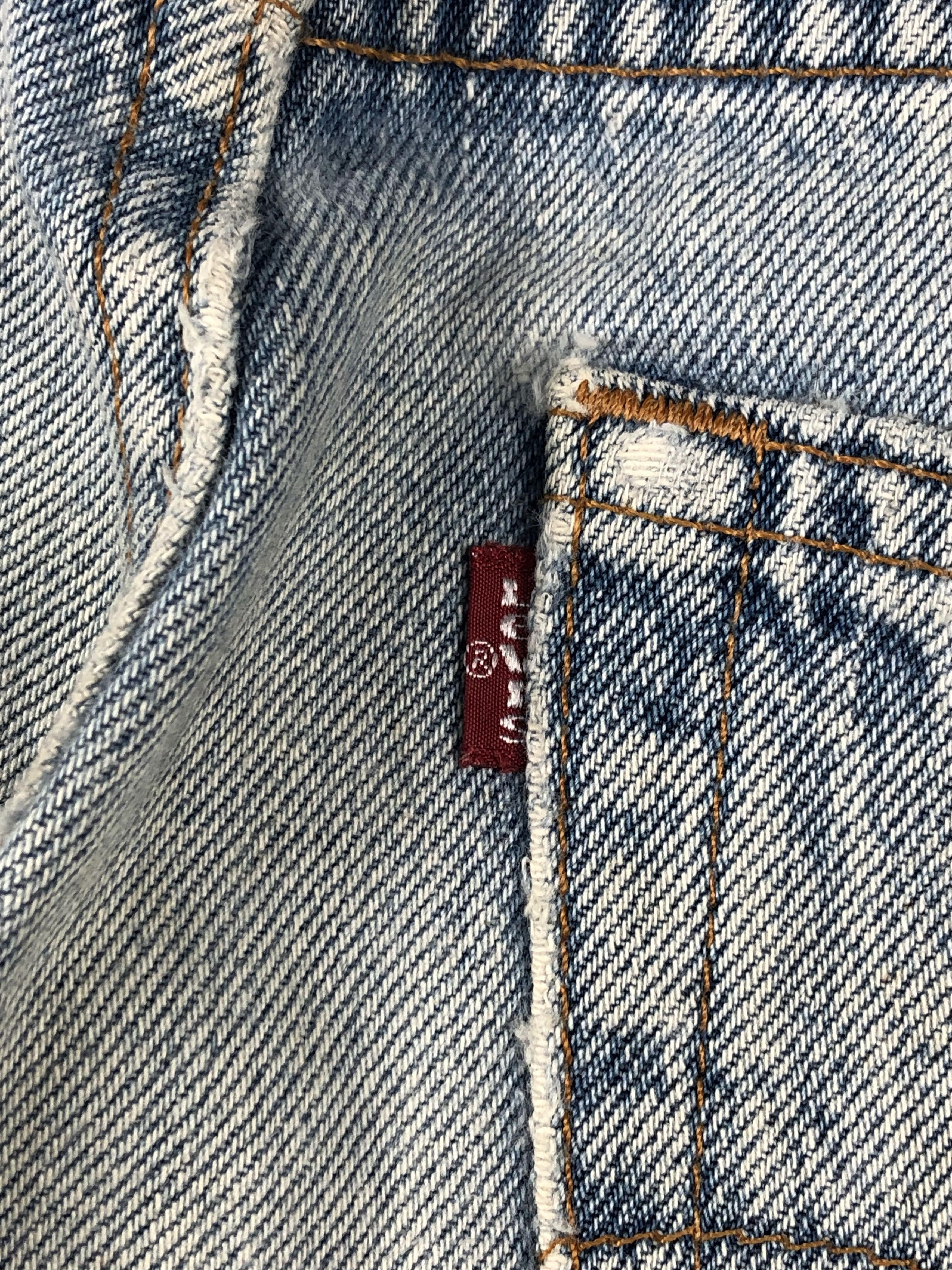 Levi's Vintage 90s Levis 505 Light Wash Jeans DP2285 Size US 33 - 8 Thumbnail