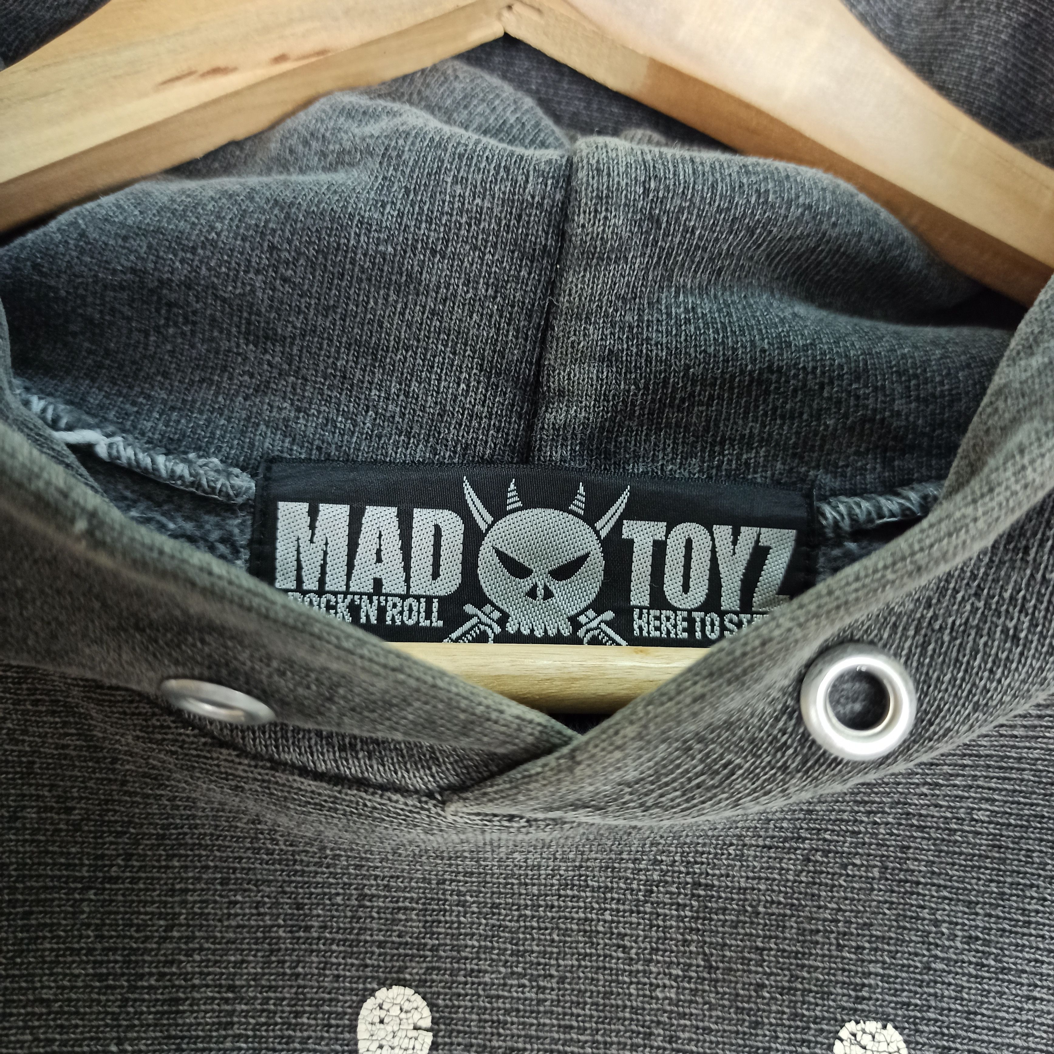 Vintage 🔥STEALS🔥 Distressed MAD TOYZ ROCK'N'ROCK JAPANESE HOODIE Size US M / EU 48-50 / 2 - 9 Thumbnail