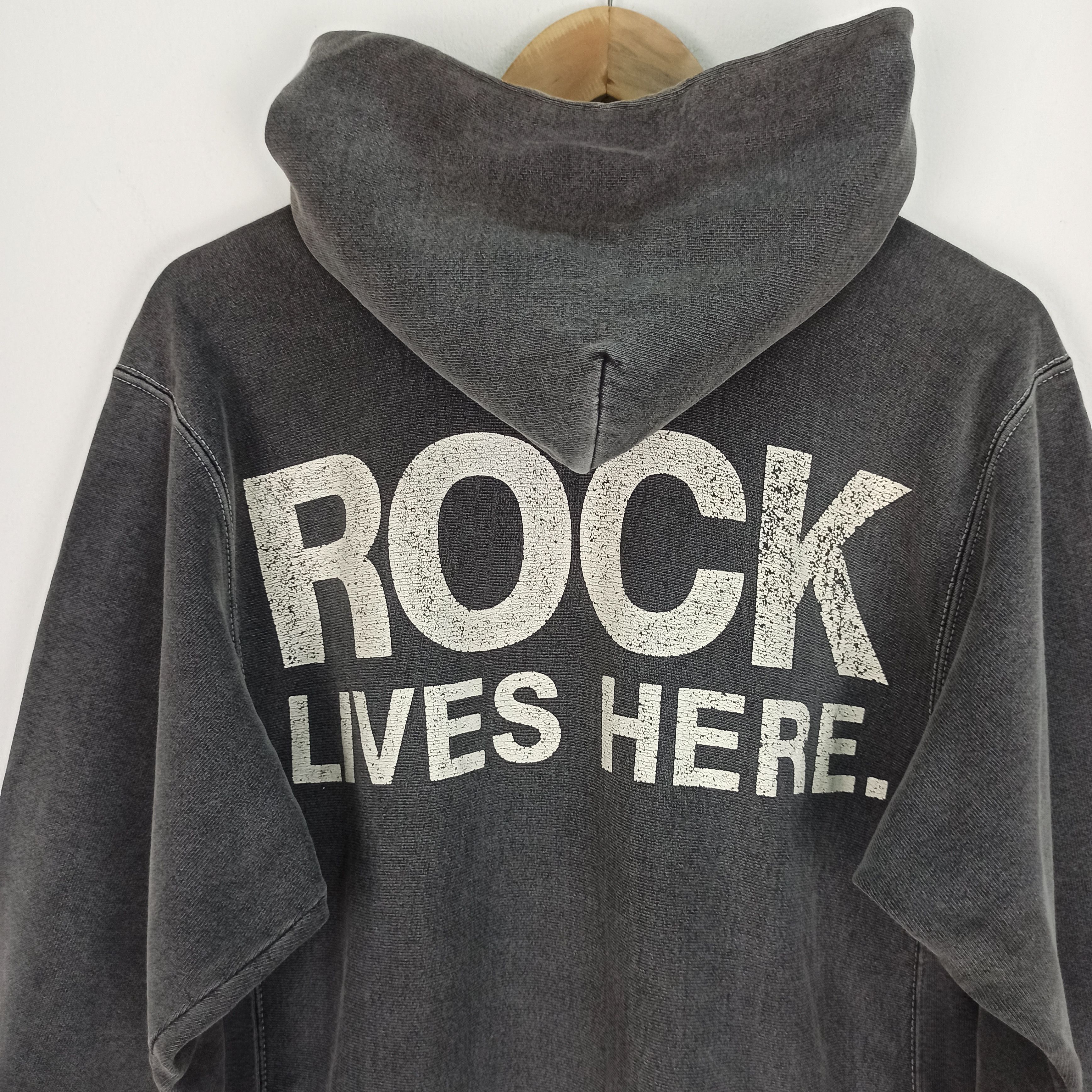 Vintage 🔥STEALS🔥 Distressed MAD TOYZ ROCK'N'ROCK JAPANESE HOODIE Size US M / EU 48-50 / 2 - 6 Thumbnail