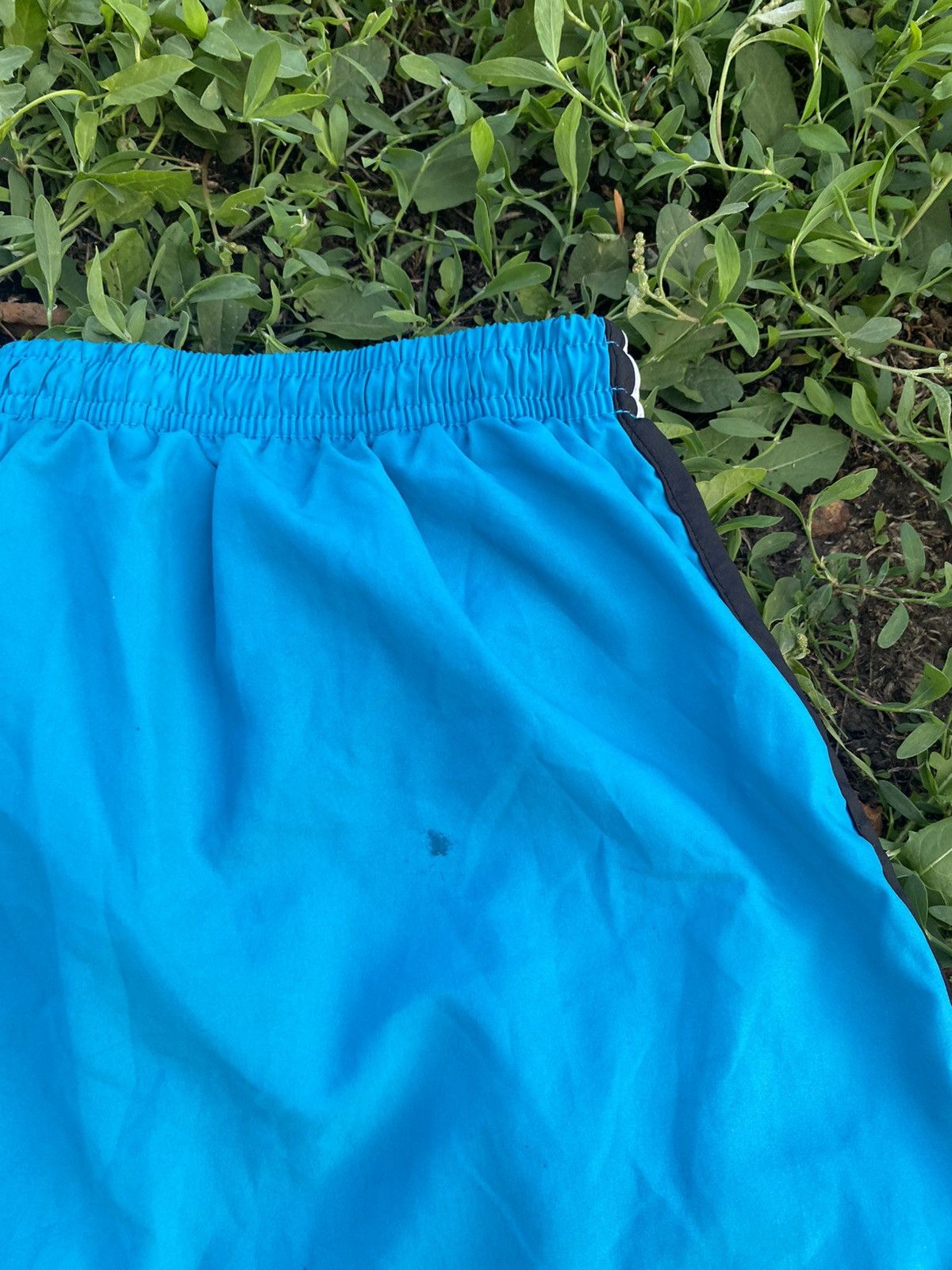 Nike Vintage Nike shorts streetwear swoosh casual y2k size M Size US 32 / EU 48 - 3 Thumbnail