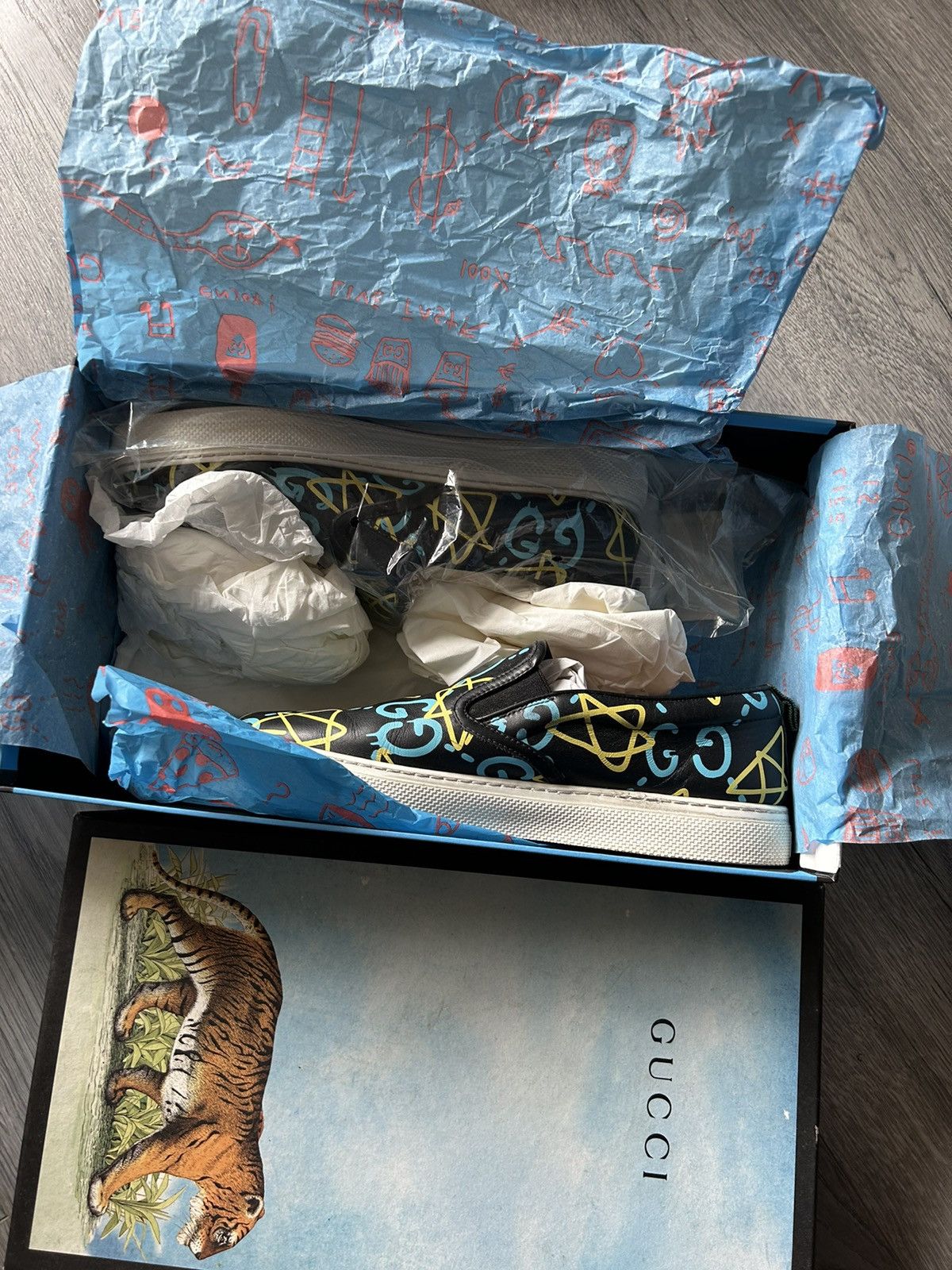 Gucci Gucci Ghost Slip-Ons Size US 7 / EU 40 - 3 Thumbnail