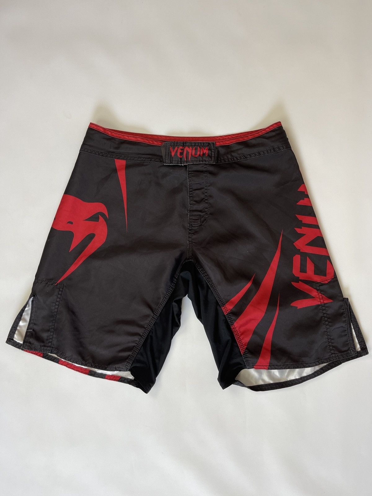 Flight Club Venum Fight Team MMA kickboxing shorts Size US 34 / EU 50 - 2 Thumbnail