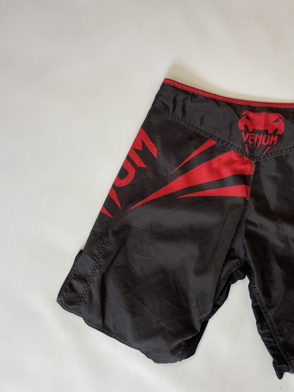 Flight Club Venum Fight Team MMA kickboxing shorts Size US 34 / EU 50 - 12 Thumbnail