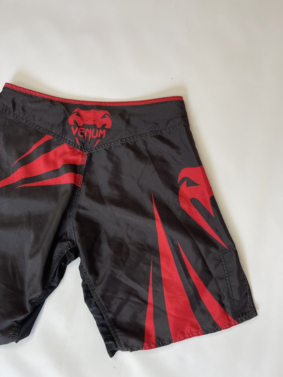 Flight Club Venum Fight Team MMA kickboxing shorts Size US 34 / EU 50 - 13 Thumbnail