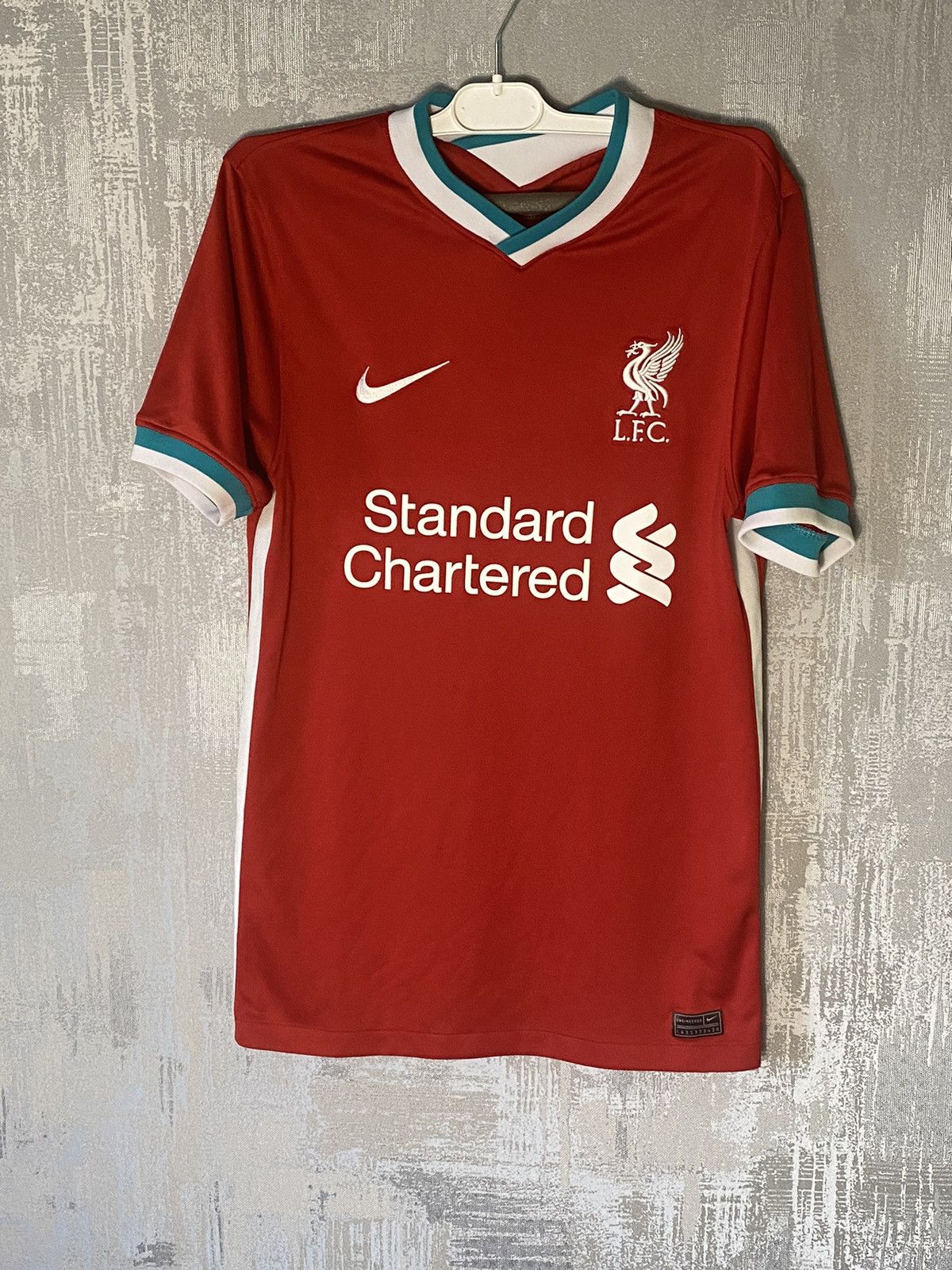 Nike × Other UK 2019 Nike Liverpool Soccer Jersey Home Size S Size US S / EU 44-46 / 1 - 1 Thumbnail