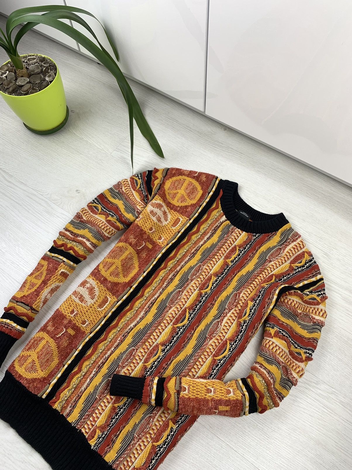 Urban Outfitters Urban Outfitters Coogi Style Sweater Mens Size S Size US S / EU 44-46 / 1 - 4 Thumbnail
