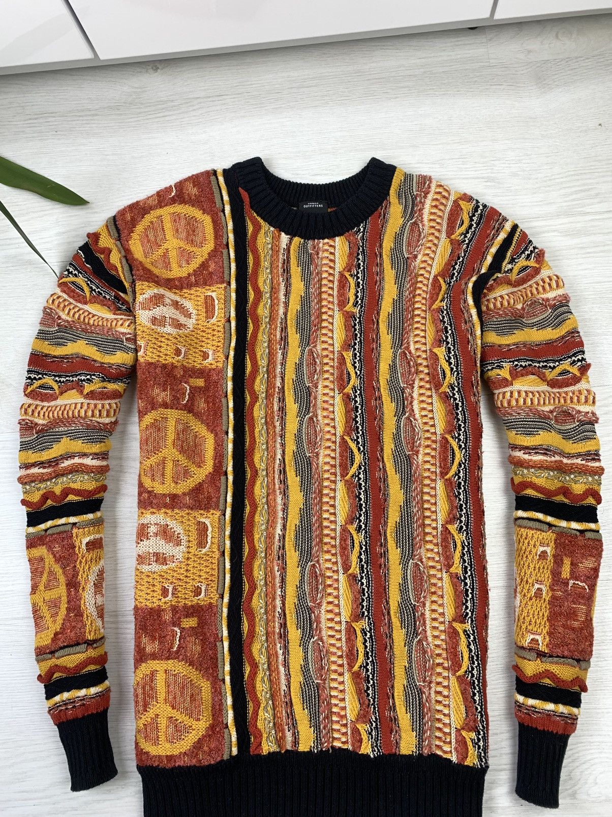 Urban Outfitters Urban Outfitters Coogi Style Sweater Mens Size S Size US S / EU 44-46 / 1 - 2 Thumbnail