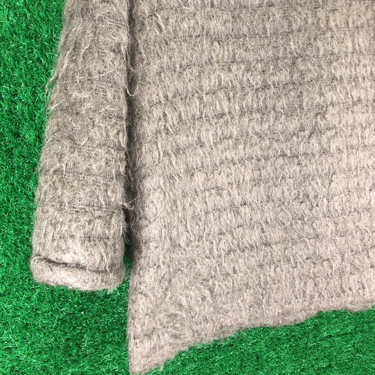 Japanese Brand Vintage Wool Mohair Cardigan Jacket by Bell-Femme Size US S / EU 44-46 / 1 - 7 Thumbnail