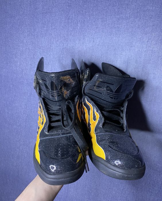 jeremy scott adidas shark