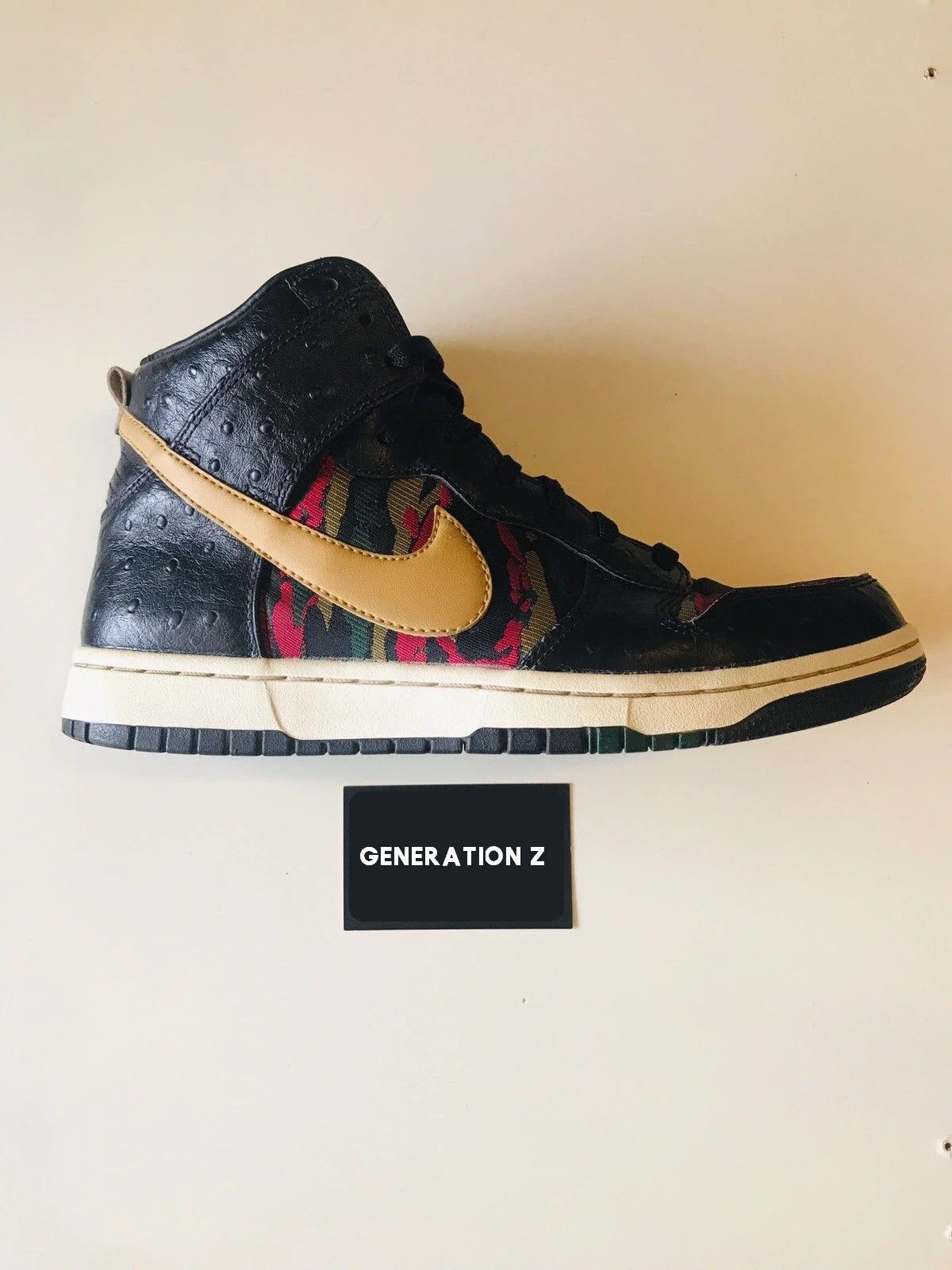 Nike Nike Dunk CMFT Premium Tiger Camo Size US 7.5 / EU 40-41 - 1 Thumbnail