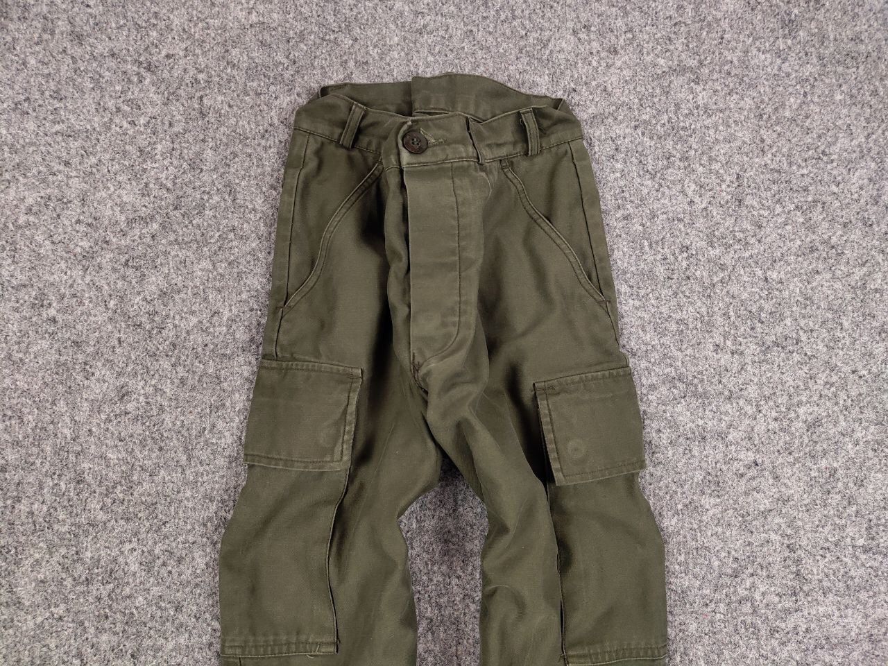 Japanese Brand Vintage 80’s Kl Seyntex Netherlands Army Green Cargo Pants Size US 30 / EU 46 - 7 Thumbnail