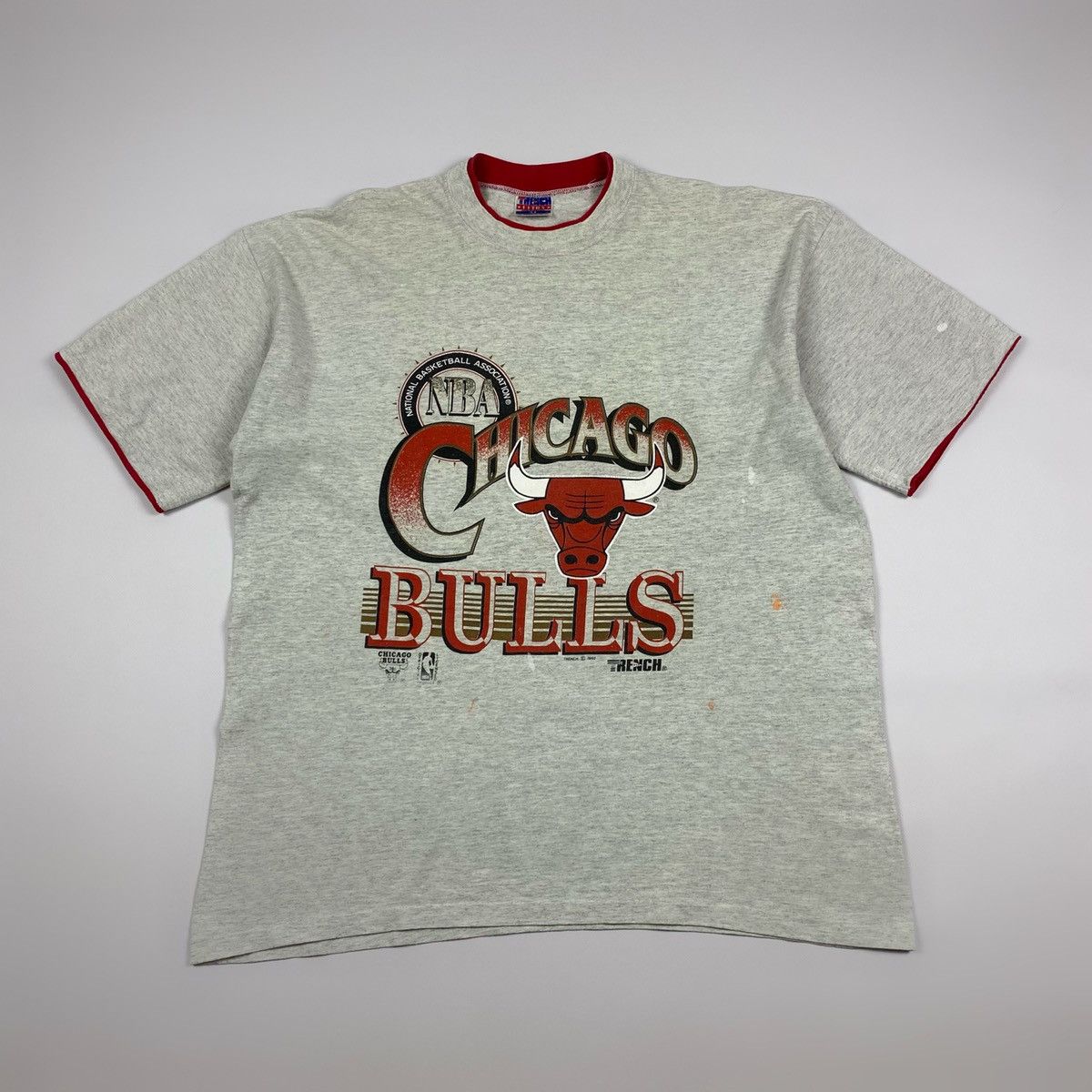1992 Vintage NBA Trench Chicago Bulls T-Shirt Made in USA