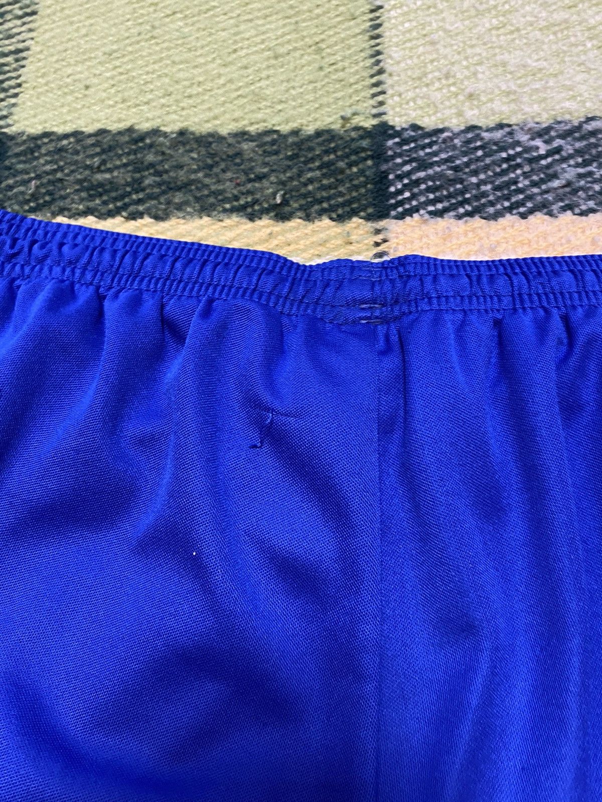 Adidas Vintage Adidas shorts streetwear y2k casual style size XL Size US 36 / EU 52 - 4 Thumbnail