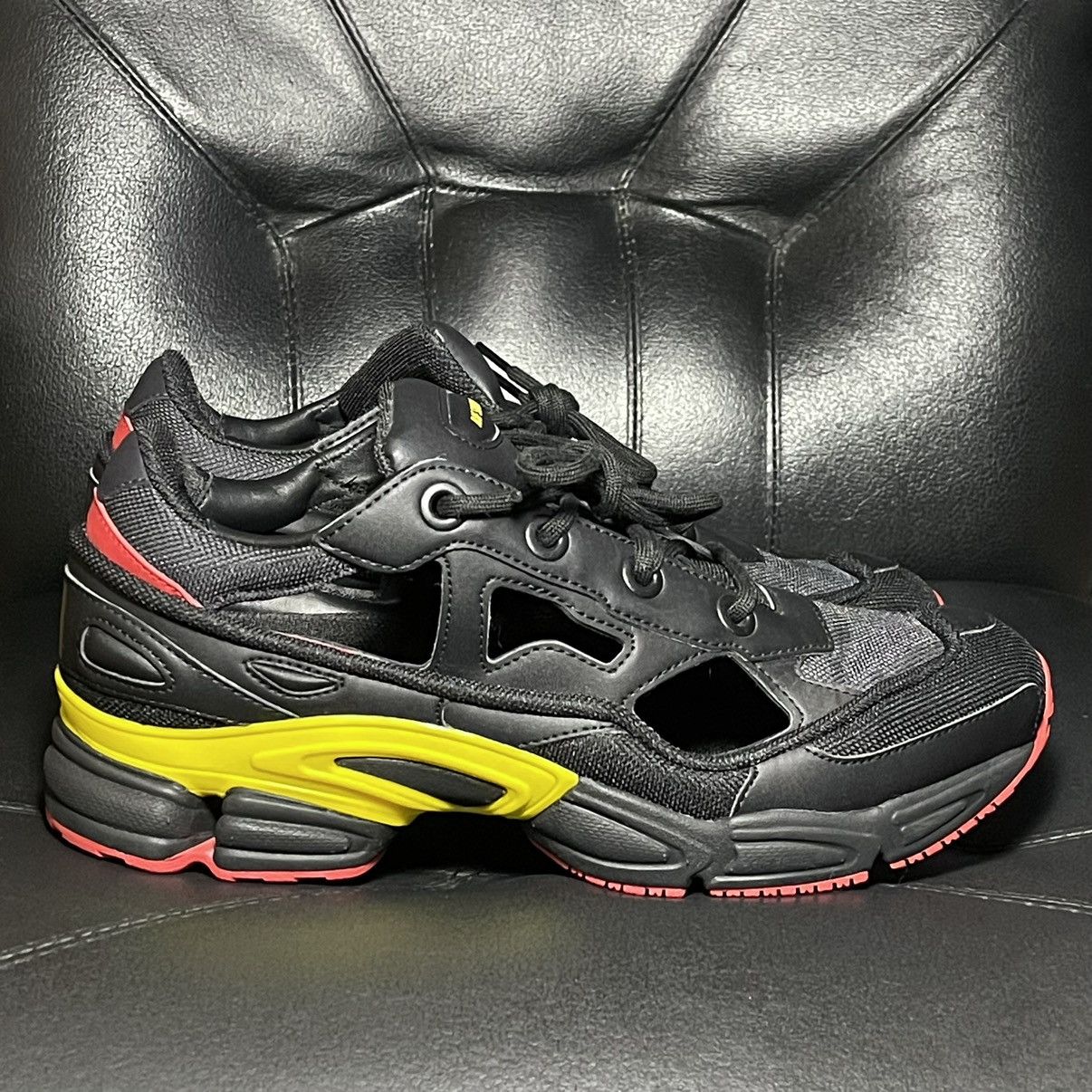 Raf Simons x Ozweego replicant belgium