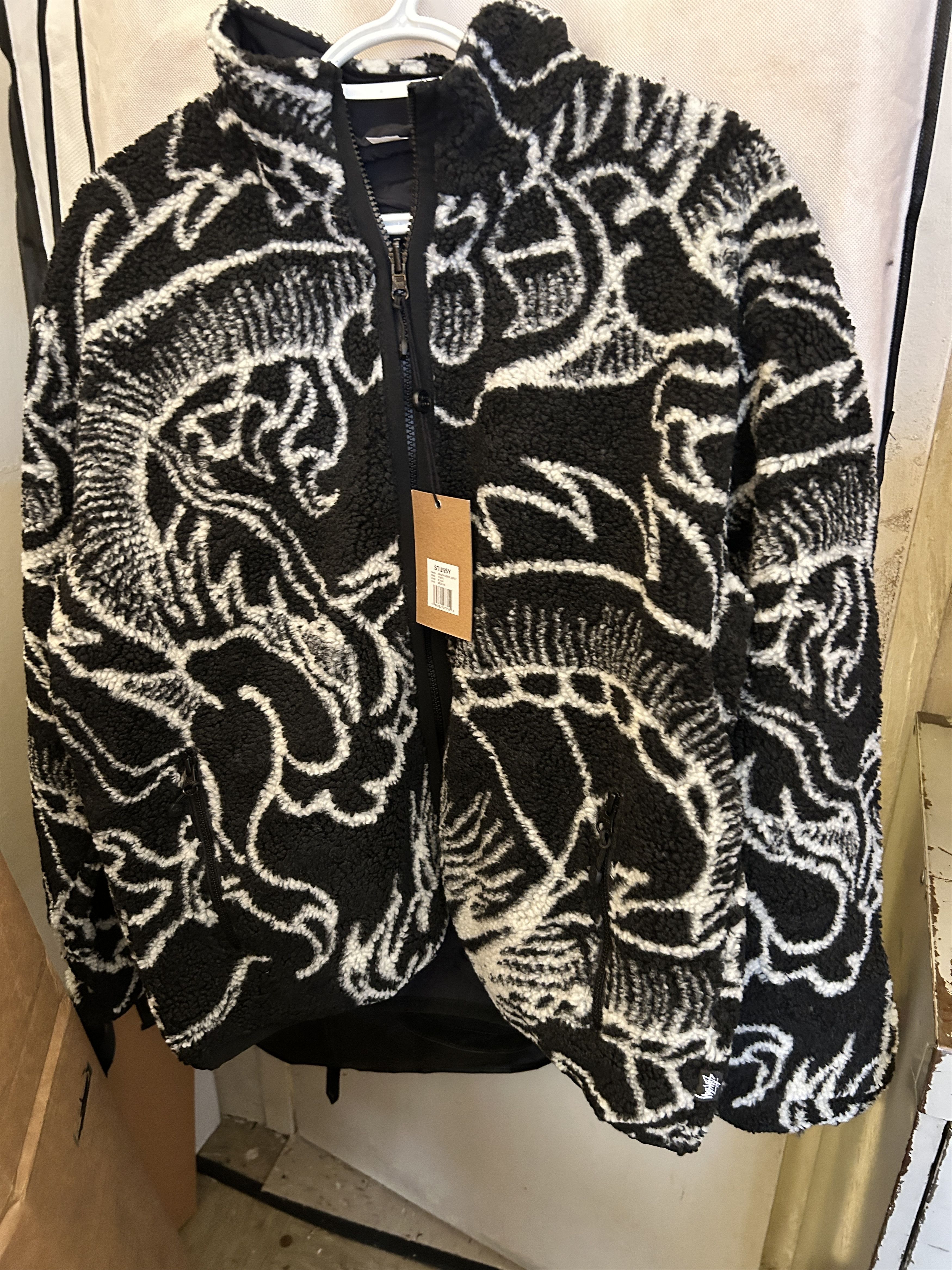 Stussy Stussy DRAGON SHERPA JACKET Holiday 2022 Reversible - Black Size US M / EU 48-50 / 2 - 2 Thumbnail