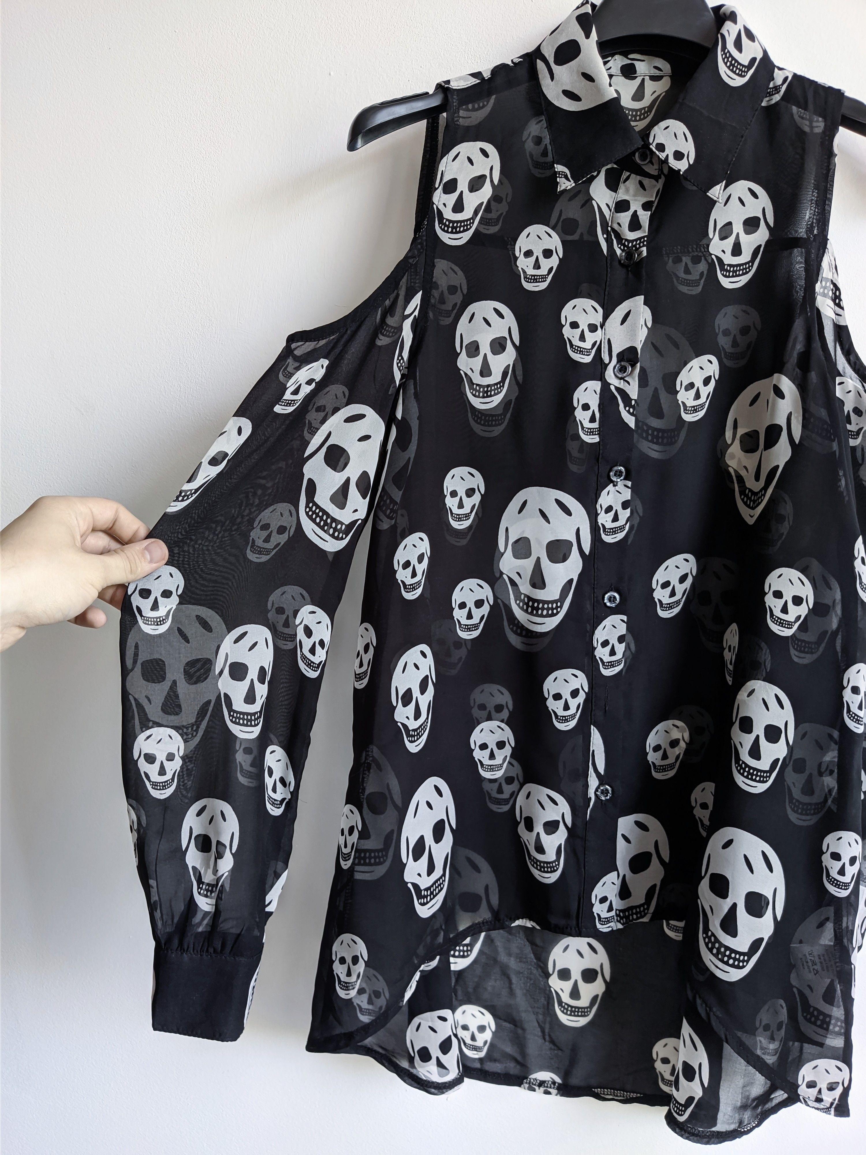 Japanese Brand vintage skull long sleeve y2k gothic Alexander McQueen style Size ONE SIZE - 7 Thumbnail