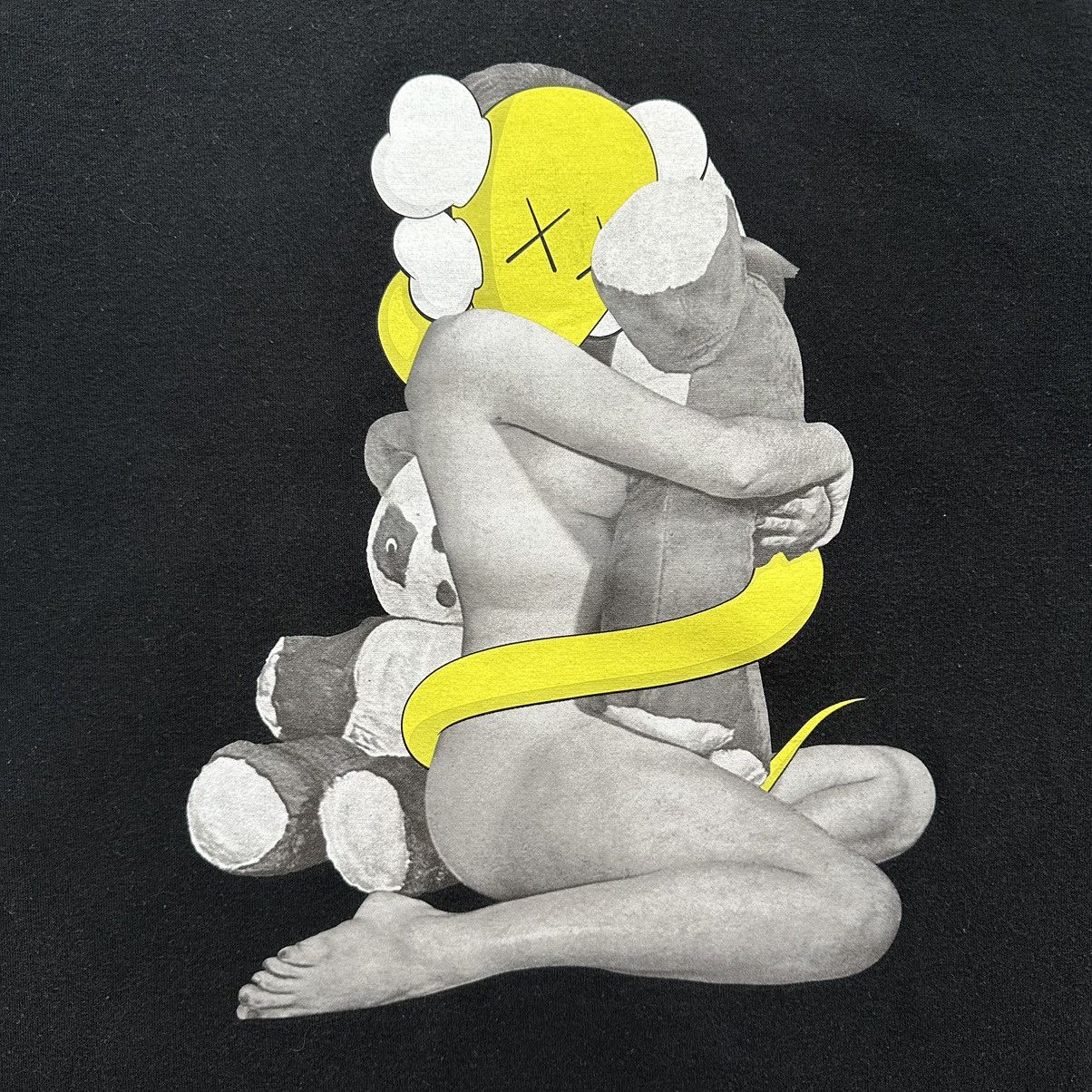 Kaws 2009 OriginalFake bendy logo tee Size US M / EU 48-50 / 2 - 2 Thumbnail