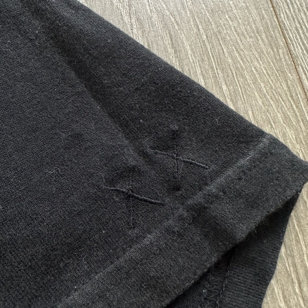 Kaws 2009 OriginalFake bendy logo tee Size US M / EU 48-50 / 2 - 4 Thumbnail