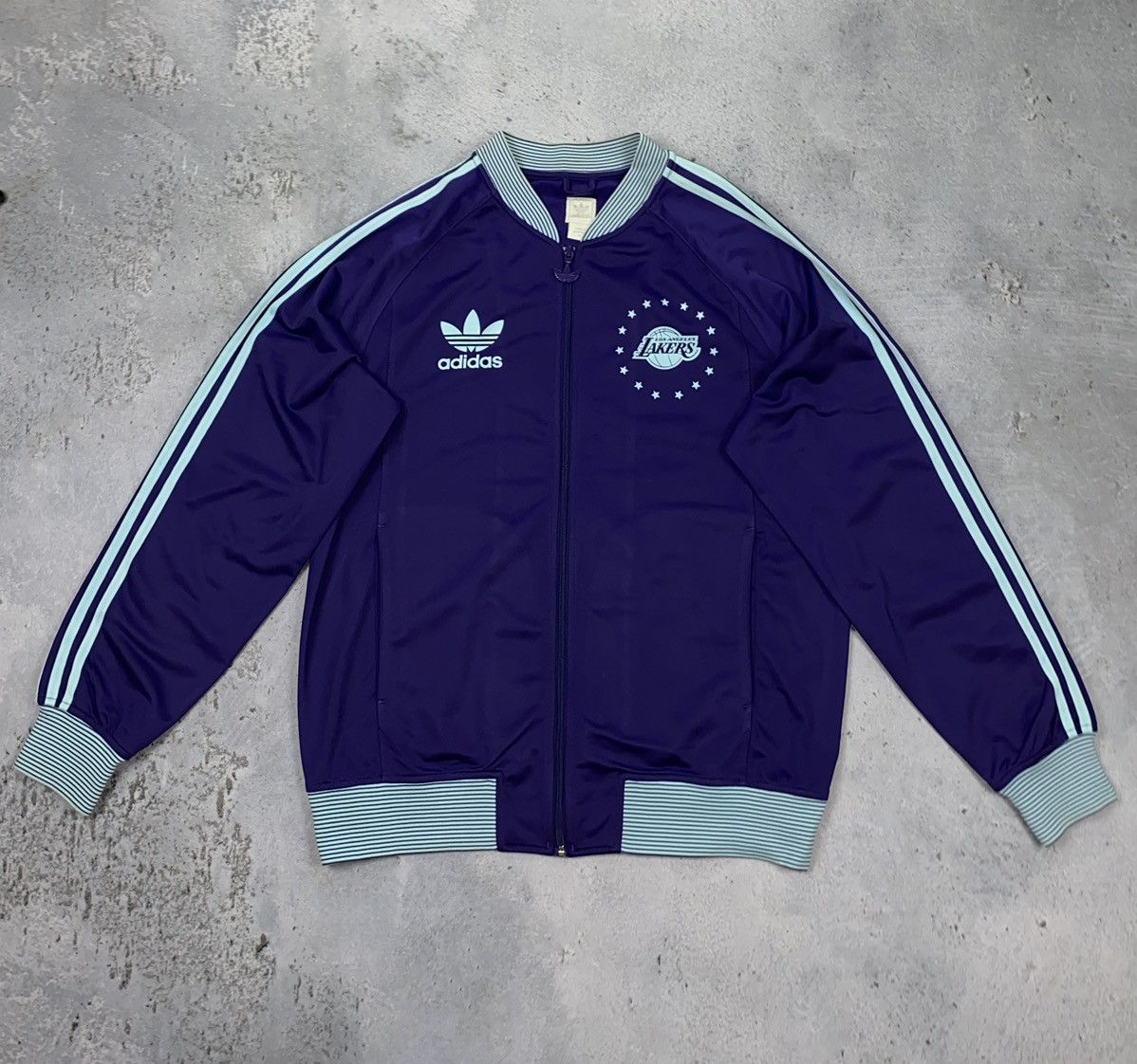 Adidas Adidas Lakers NBA champions world bomber vintage rare Size US M / EU 48-50 / 2 - 1 Thumbnail