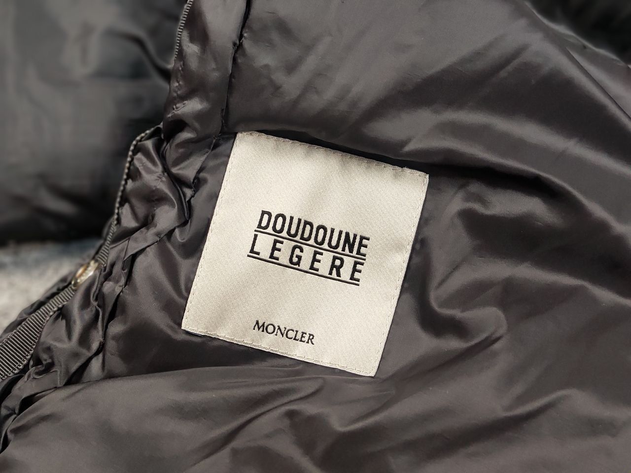 Moncler Auth Moncler Bourdon Giubbotto Snap-Front Puffer Down Jacket Size M / US 6-8 / IT 42-44 - 22 Thumbnail