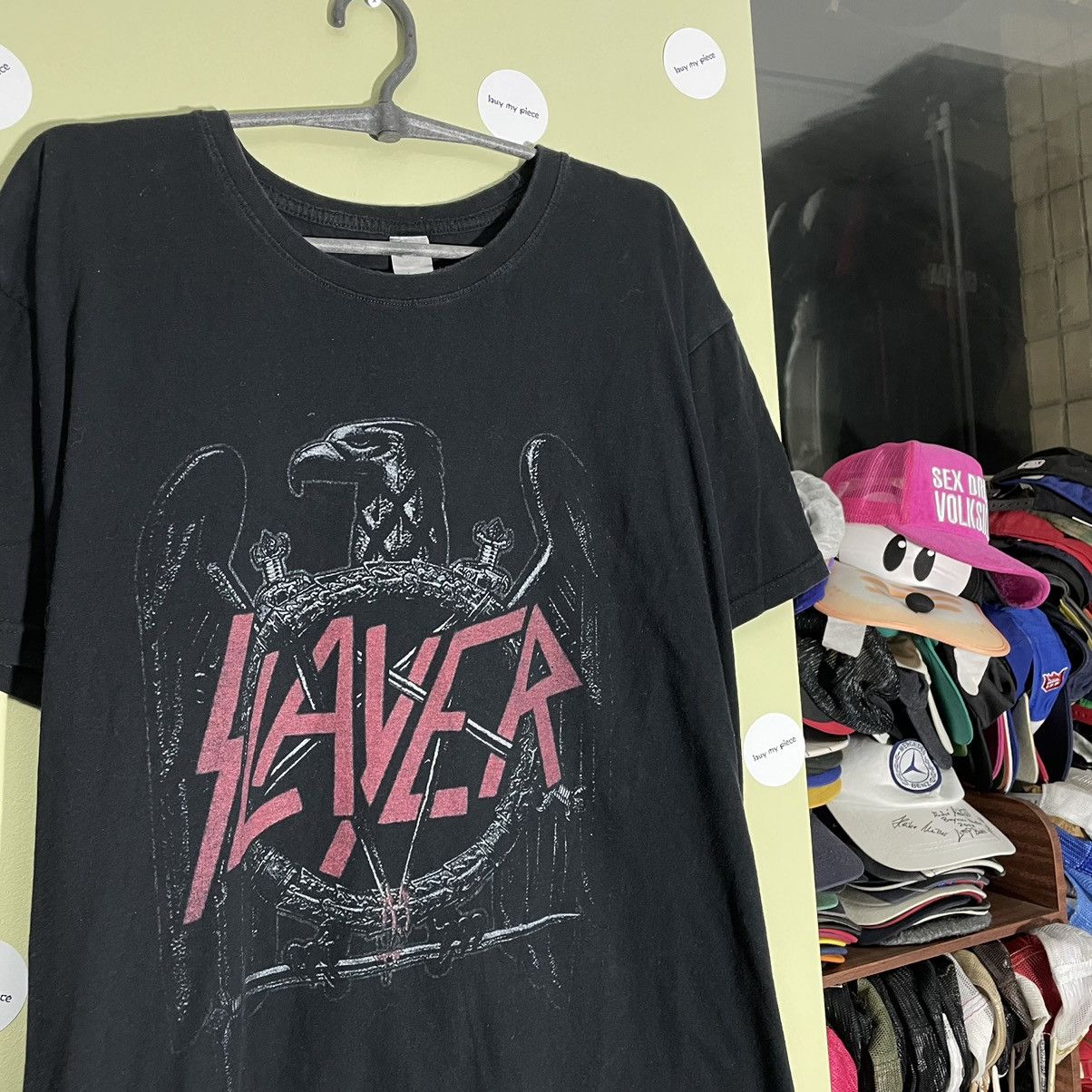 Vintage Vintage 90s Slayer Band Tee Sun Faded Thrashed Grunge Boxy L Size US L / EU 52-54 / 3 - 1 Thumbnail