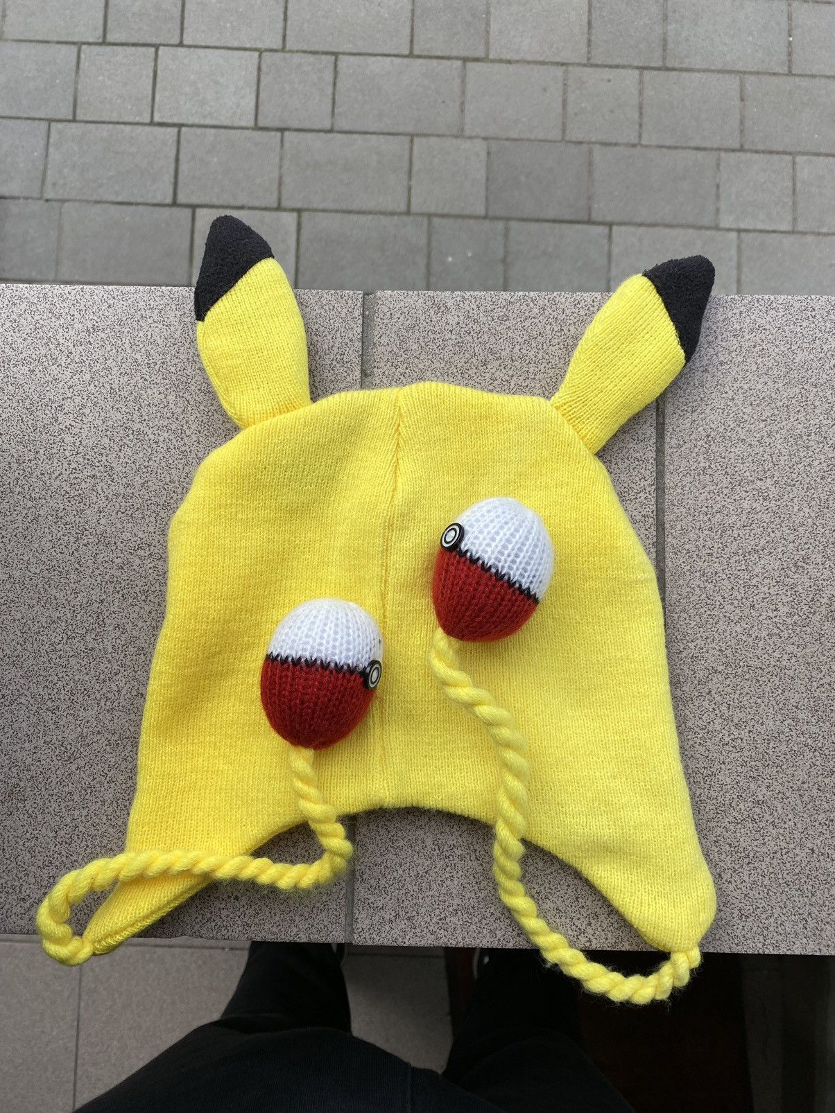 Pokemon × Vintage Pikachu Face y2k Beanie Size ONE SIZE - 3 Thumbnail