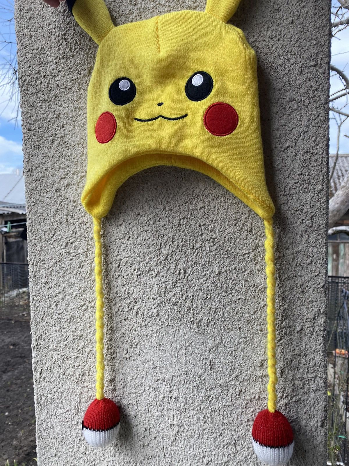 Pokemon × Vintage Pikachu Face y2k Beanie Size ONE SIZE - 2 Thumbnail
