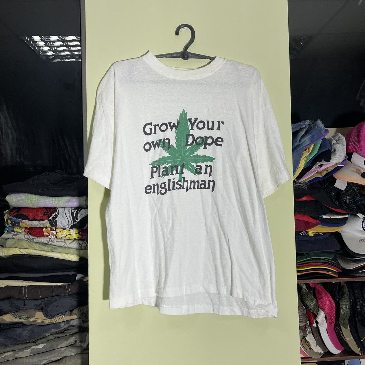 Vintage Vintage 90s Graphic Tee Cannabis Leaf Streetwear Skate L Size US L / EU 52-54 / 3 - 3 Thumbnail