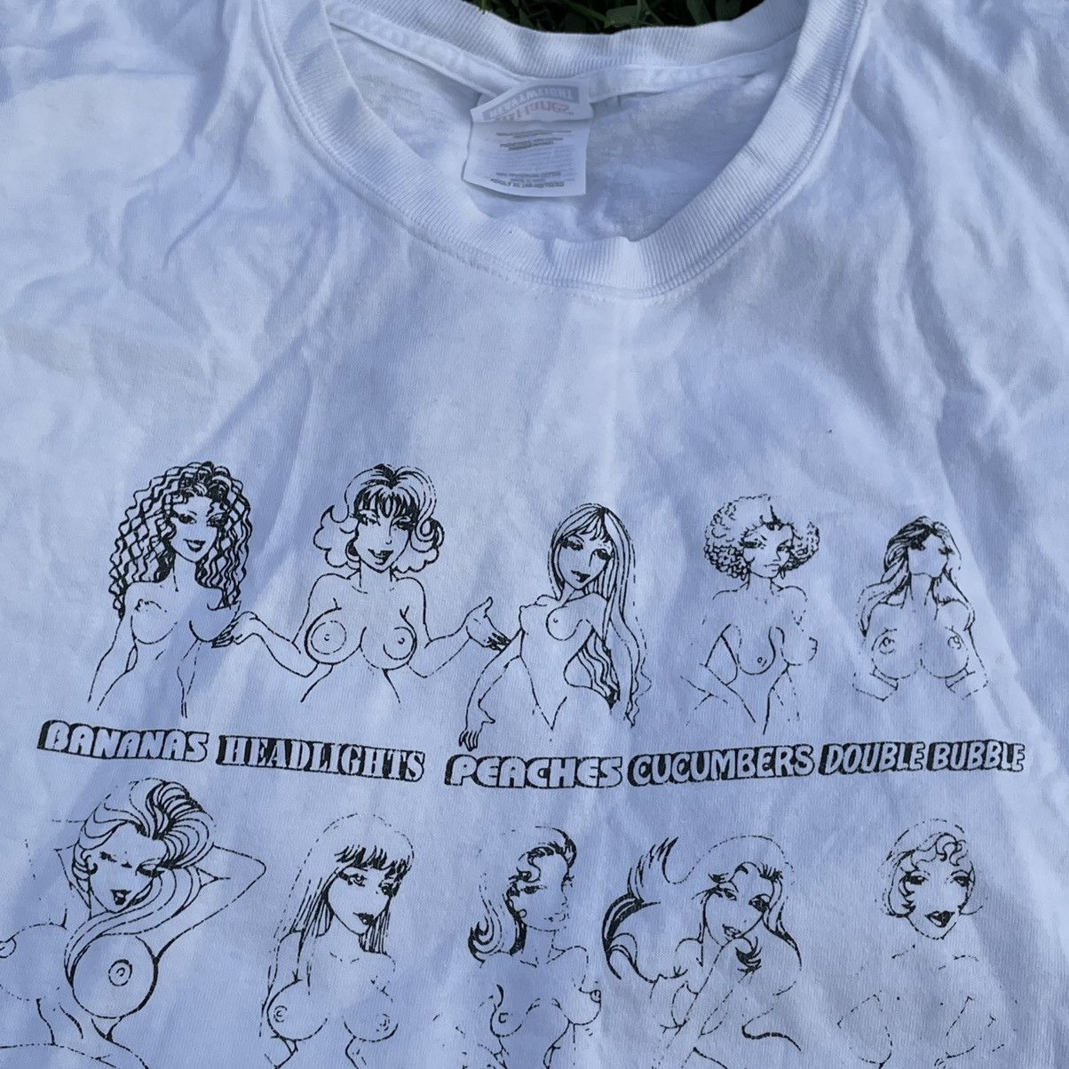 Vintage Vintage 90s All Over Print Graphic Tee Streetwear Humor L Size US L / EU 52-54 / 3 - 2 Thumbnail
