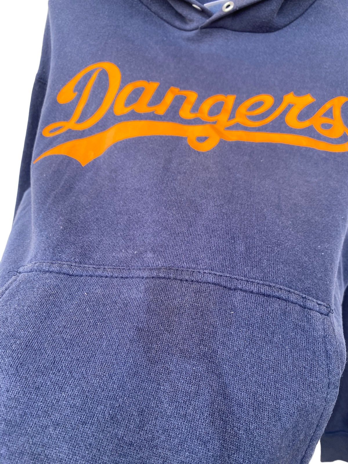Vintage Vintage Dangers Hoodie Size US M / EU 48-50 / 2 - 3 Thumbnail