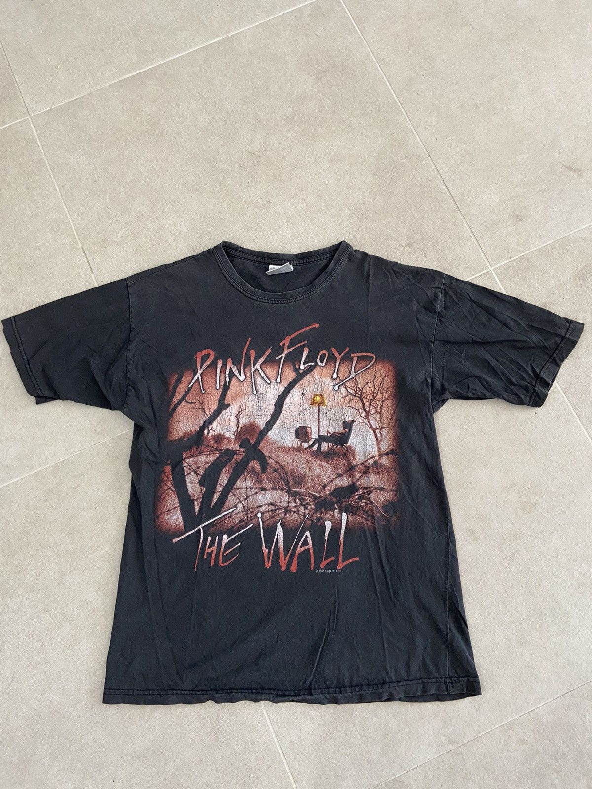 Vintage Pink Floyd Vintage The Wall Tee Size US M / EU 48-50 / 2 - 1 Thumbnail
